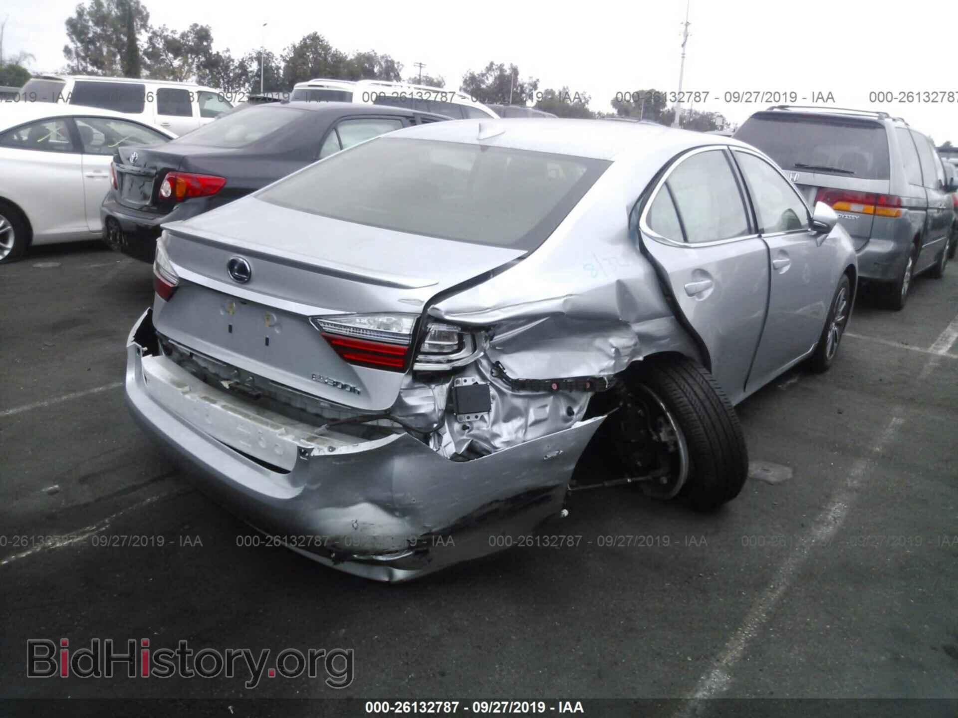 2017 LEXUS ES - VIN: JTHBW1GGXH2143648 - Фото 4