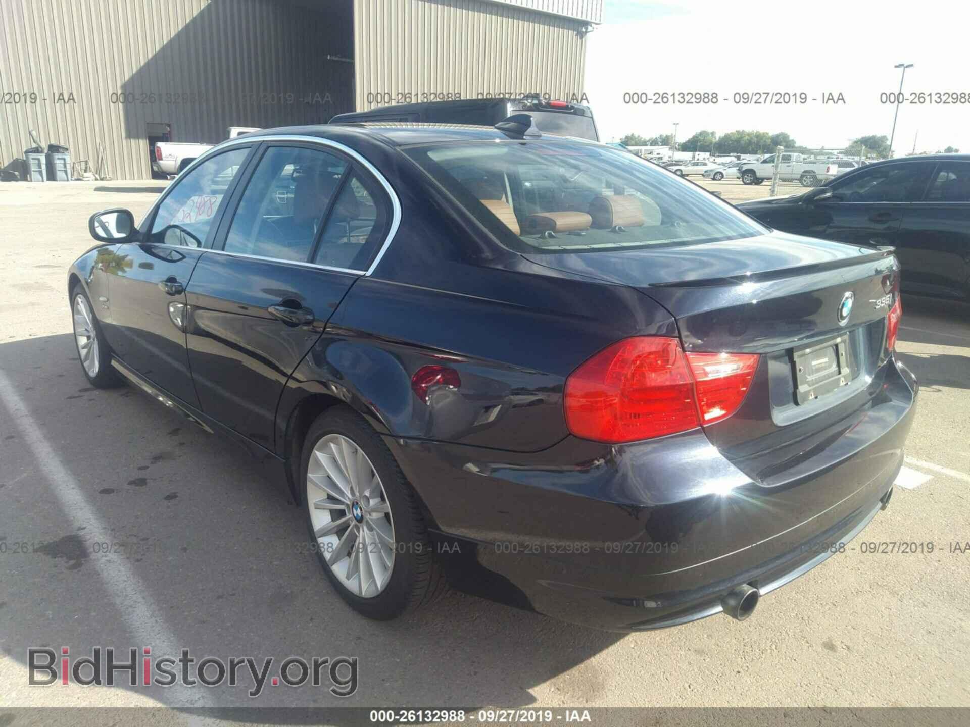 2010 BMW 335 - VIN: WBAPL3C57AA407465 - Фото 3