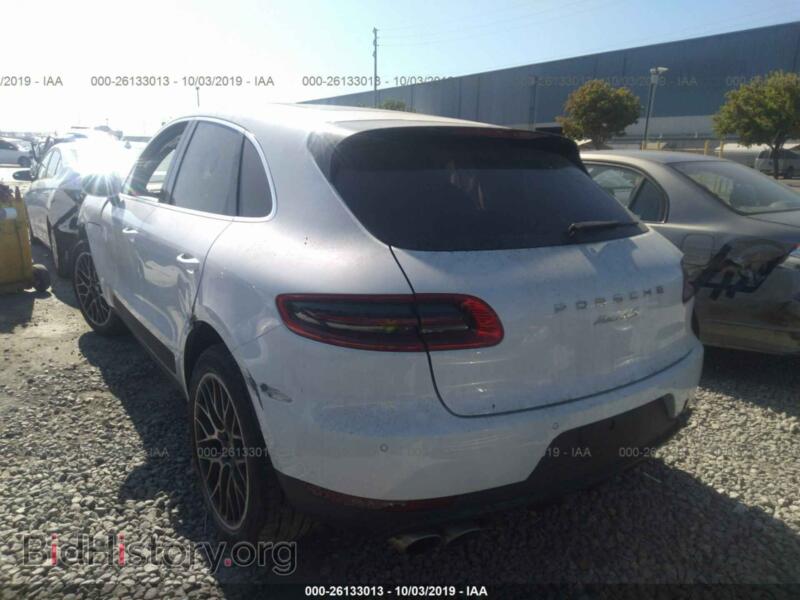 2016 Porsche MACAN (VIN WP1AB2A59GLB50460) — photo 3 of 10