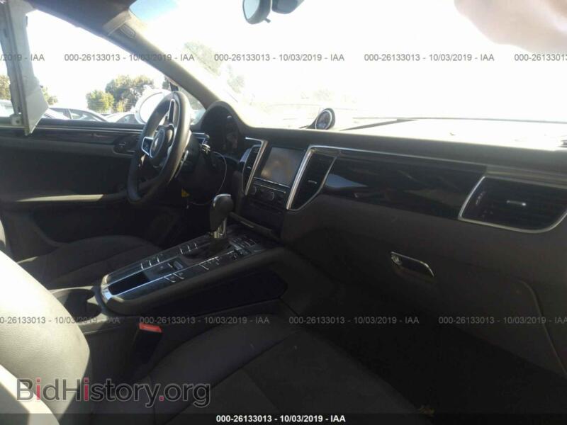 2016 Porsche MACAN (VIN WP1AB2A59GLB50460) — photo 5 of 10