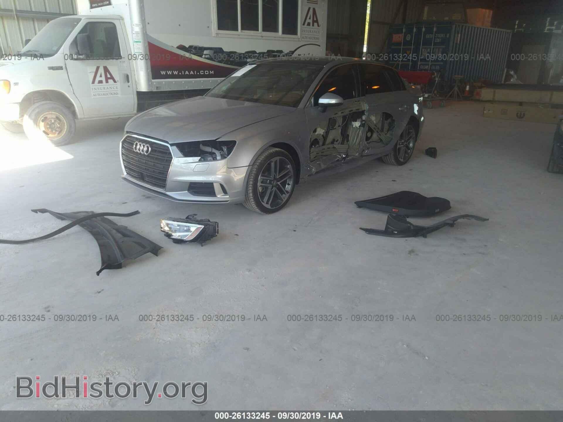 2019 AUDI A3 - VIN: WAUAUGFF2K1014943 - Фото 2