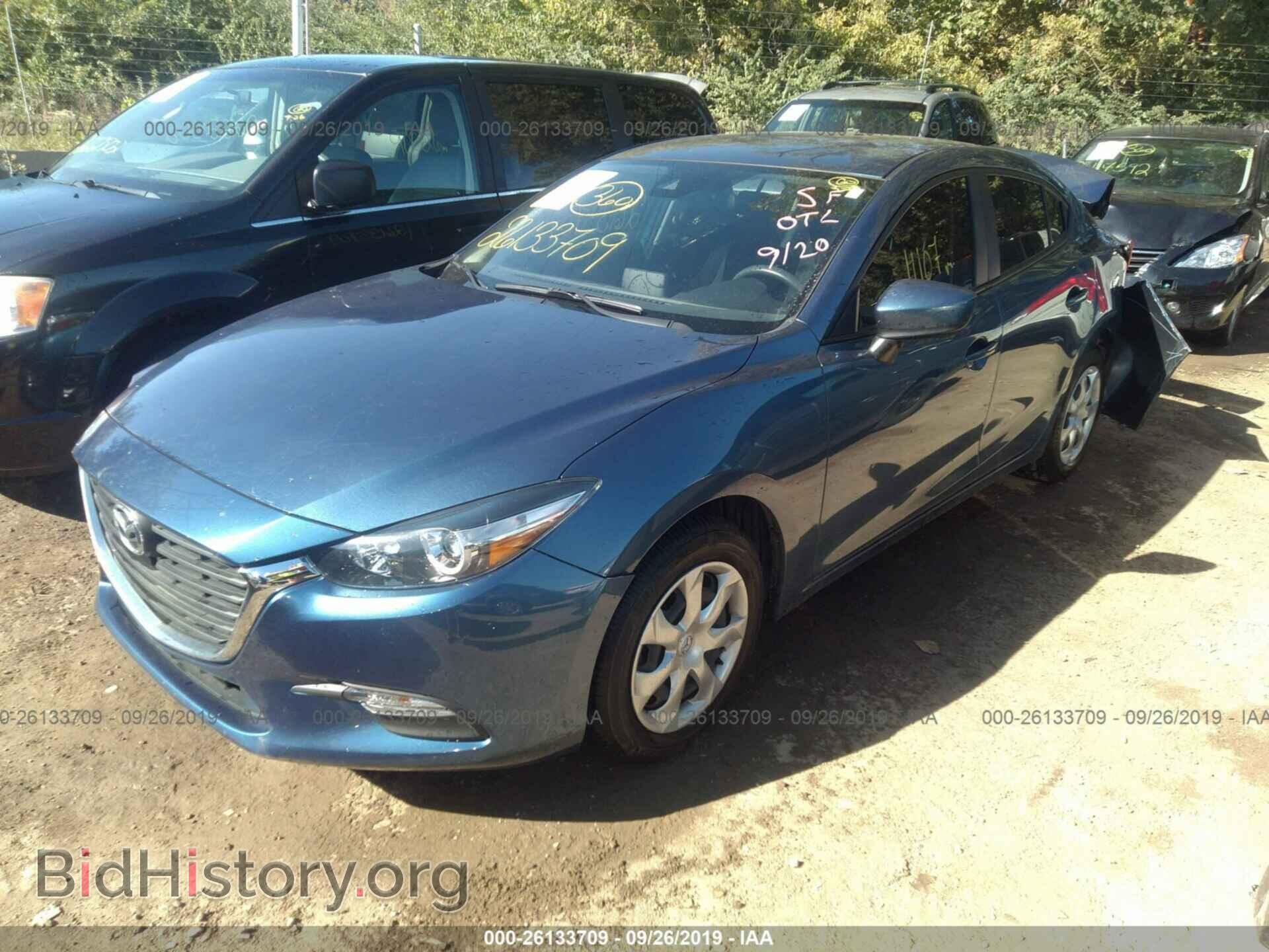 2018 MAZDA 3 - VIN: 3MZBN1U77JM178135 - Фото 2