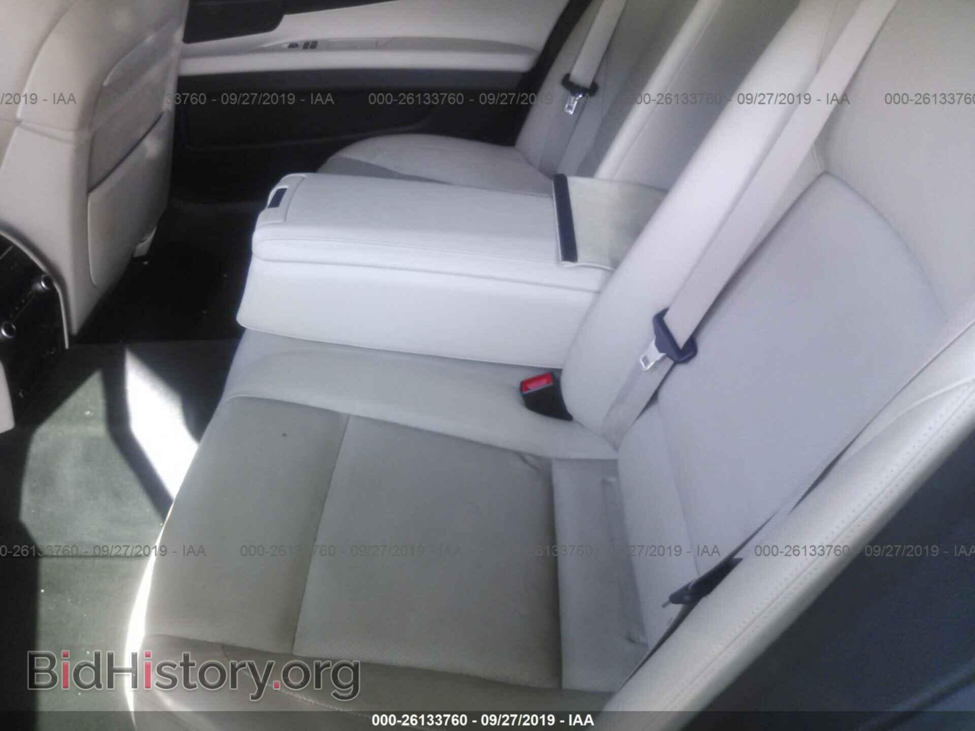 2012 BMW 740 - VIN: WBAKB4C59CC575442 - Фото 8