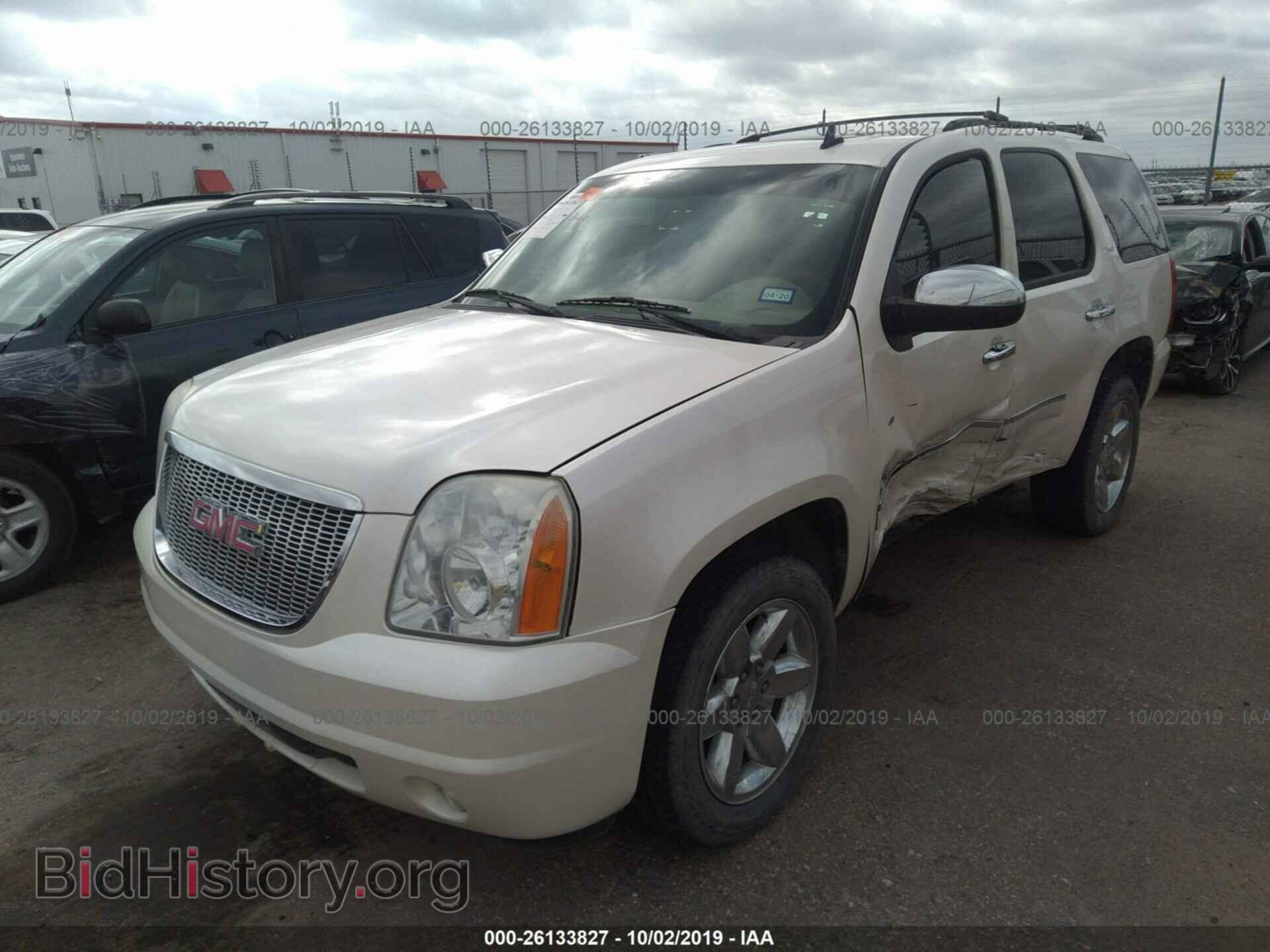 2012 GMC YUKON - VIN: 1GKS1CE09CR275743 - Фото 2