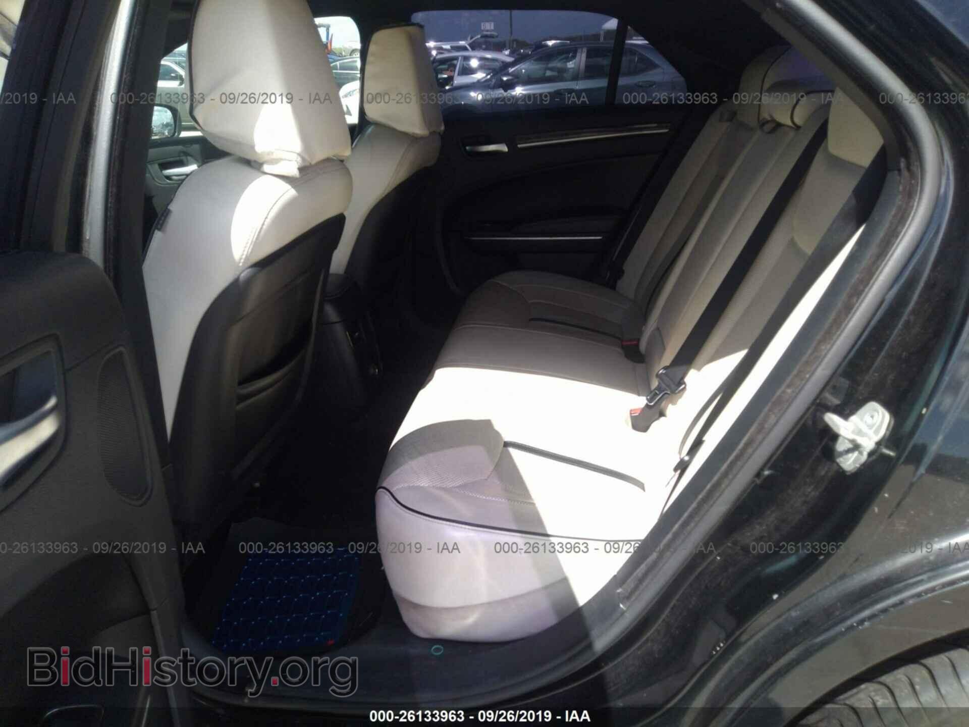 2013 CHRYSLER 300 - VIN: 2C3CCAAG7DH697582 - Photo 8