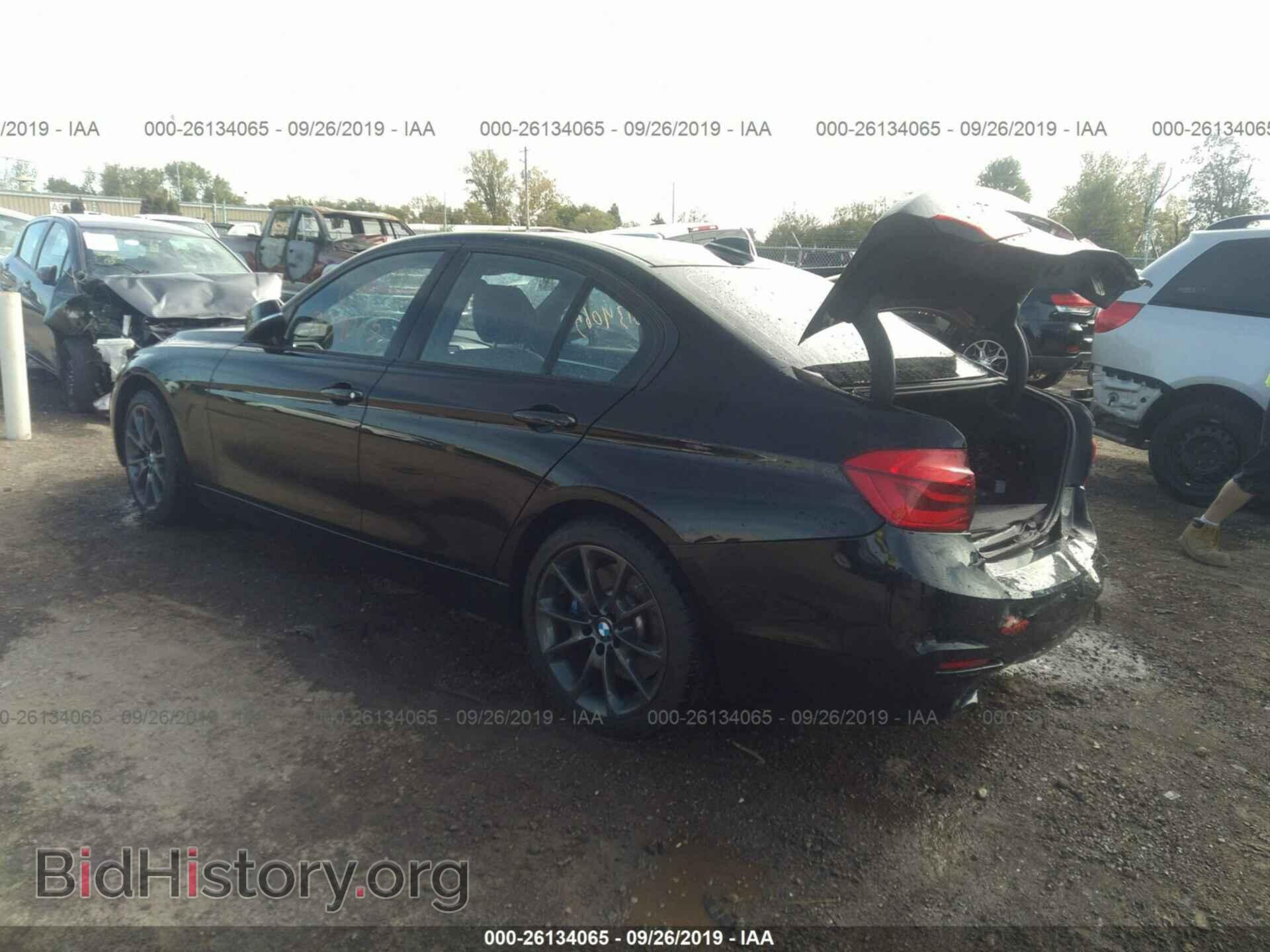 2016 BMW 328 - VIN: WBA8E3G52GNU02670 - Фото 3