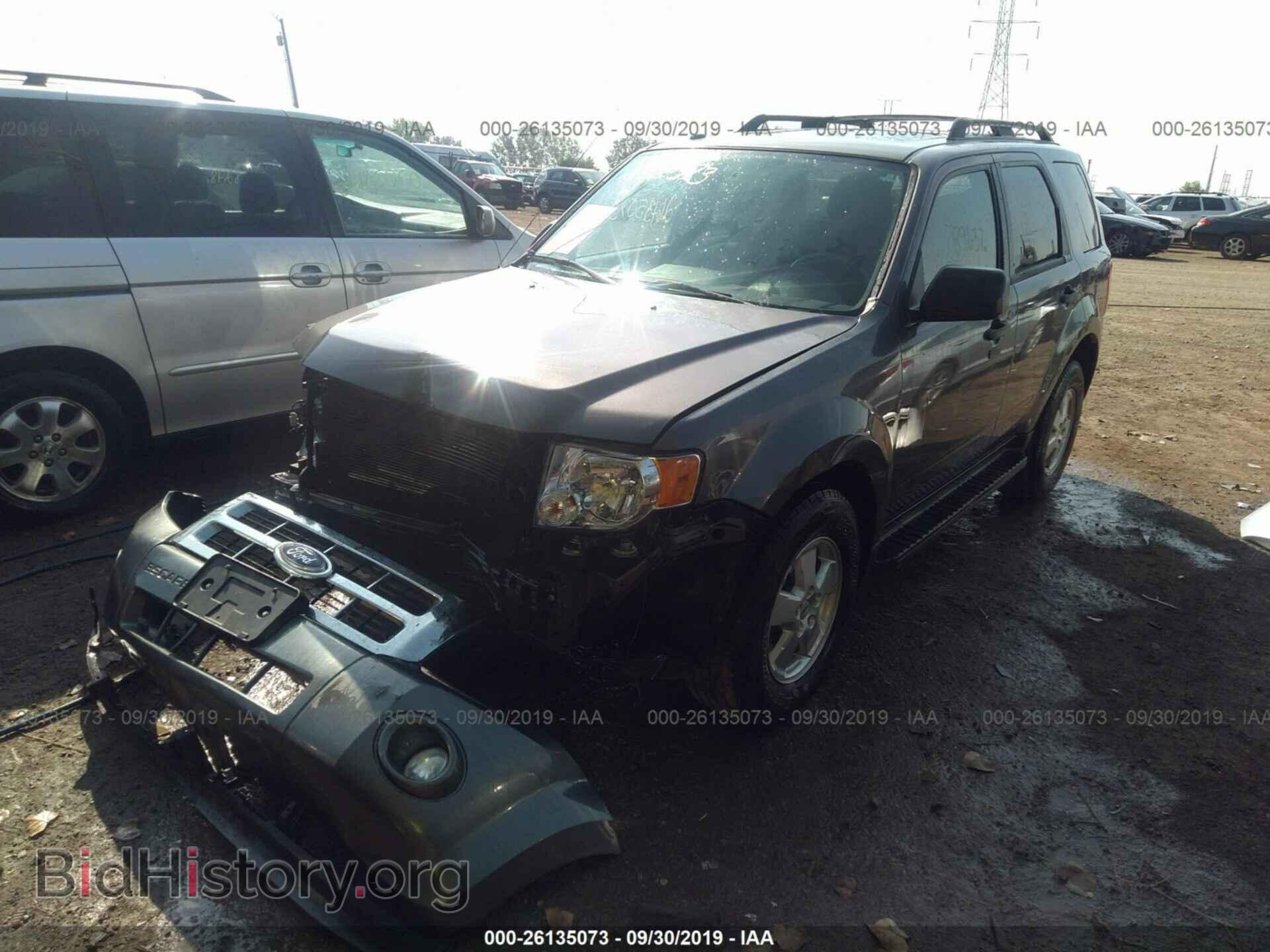 2011 FORD ESCAPE - VIN: 1FMCU9DG9BKB96858 - Photo 2