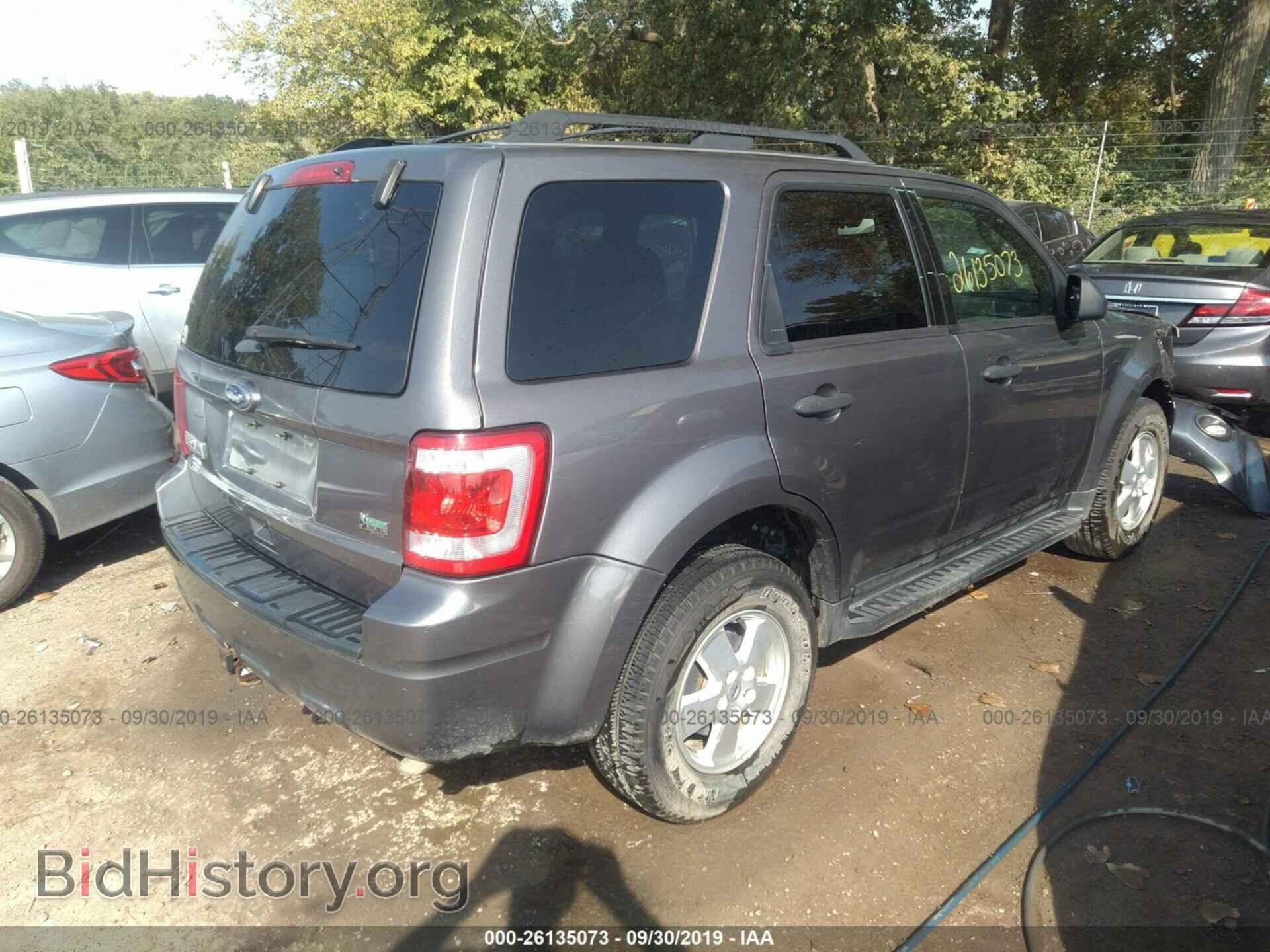 2011 FORD ESCAPE - VIN: 1FMCU9DG9BKB96858 - Photo 4