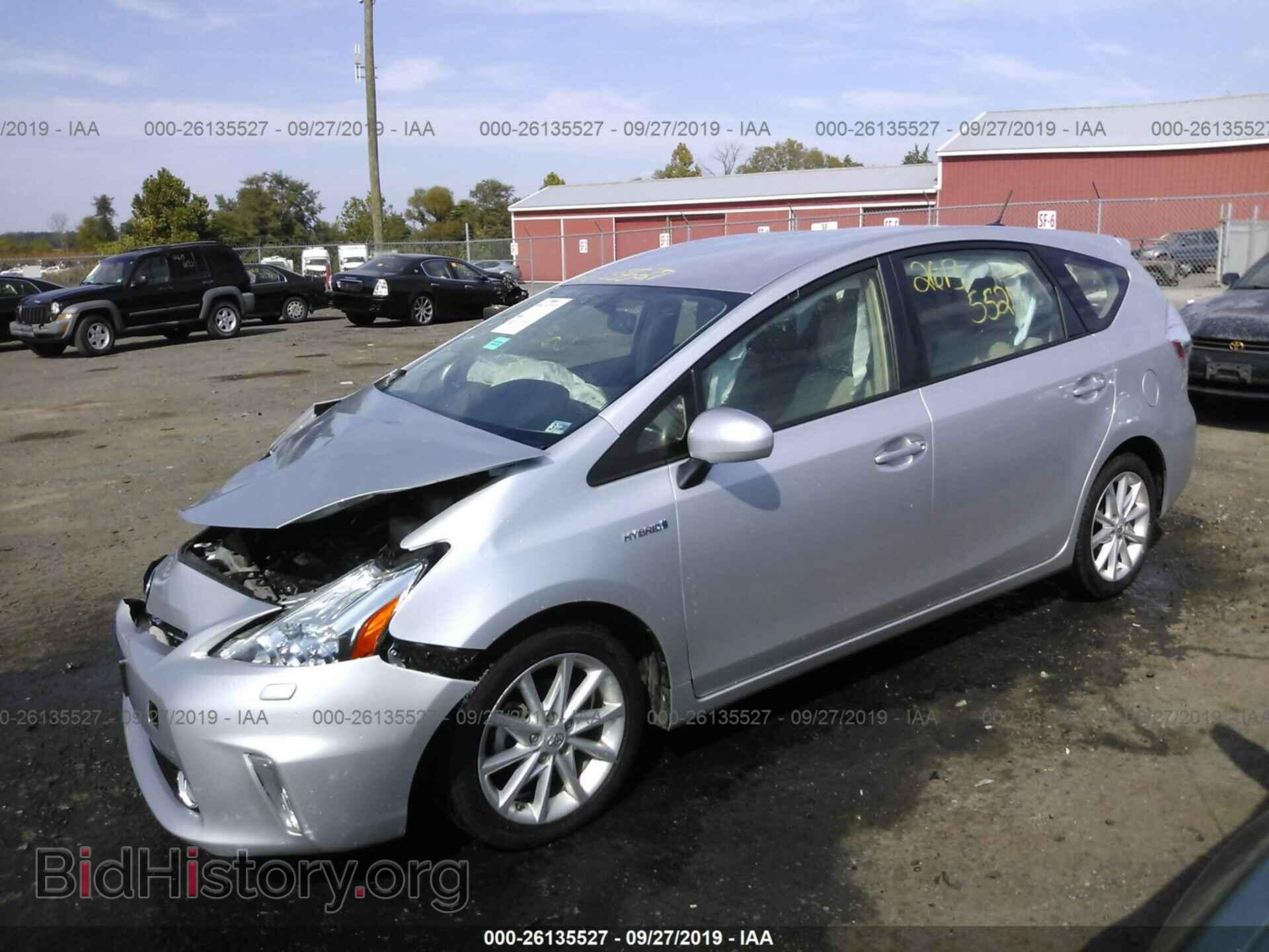 2013 TOYOTA PRIUS V - VIN: JTDZN3EU4D3228402 - Фото 2