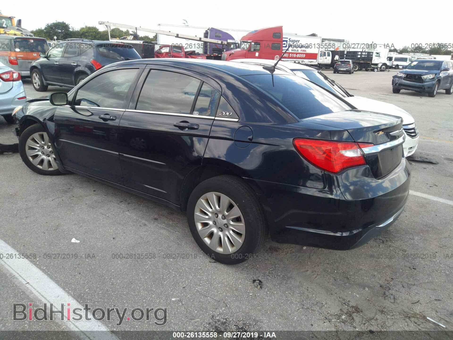 2011 CHRYSLER 200 - VIN: 1C3BC4FB3BN558001 - Фото 3