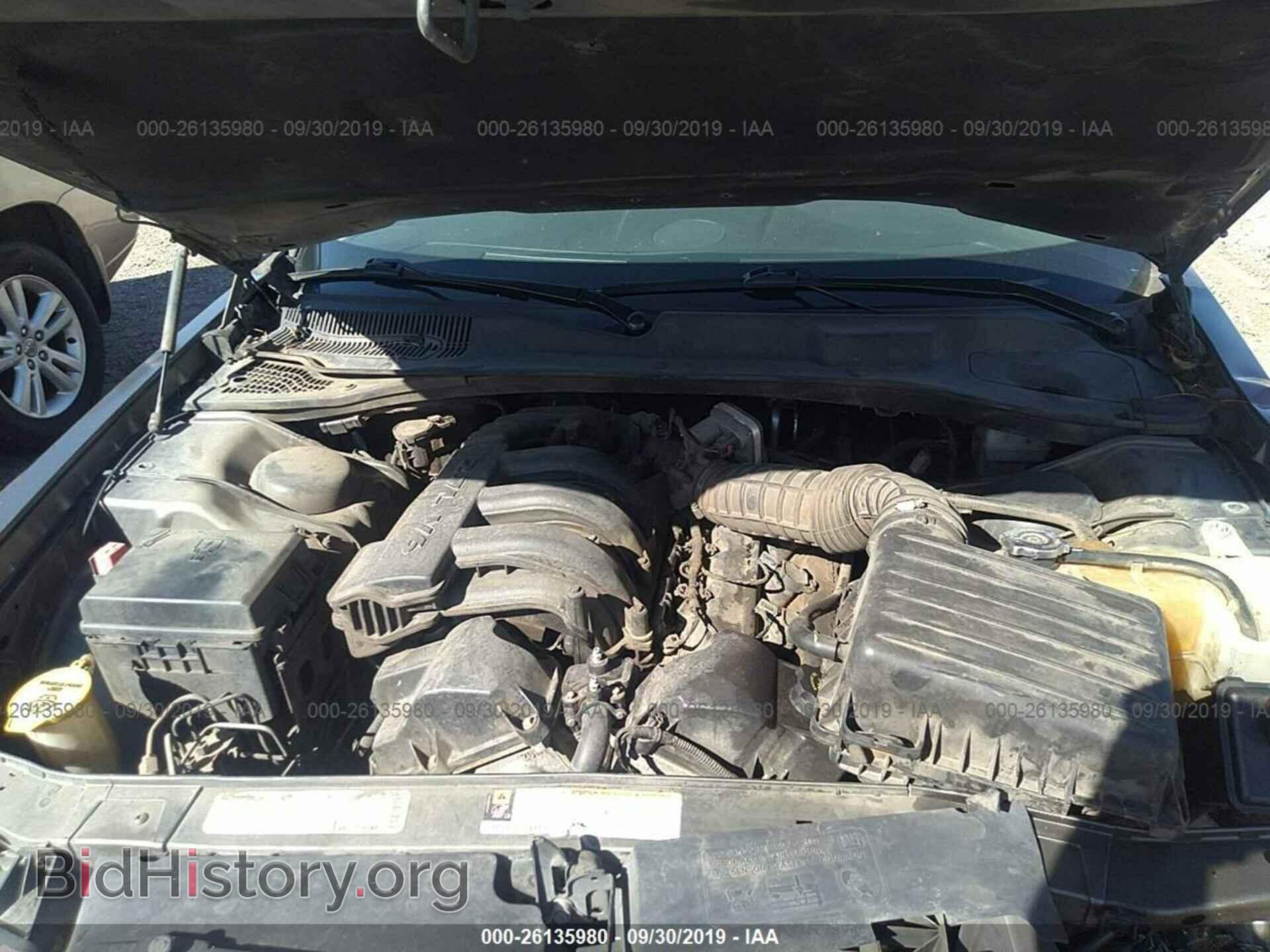 2010 CHRYSLER 300 - VIN: 2C3CA4CD5AH102024 - Фото 10