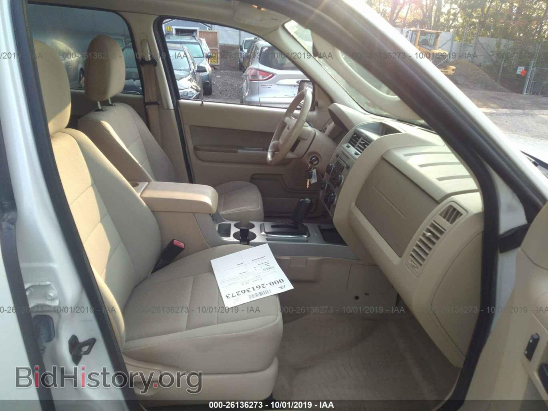 2011 FORD ESCAPE - VIN: 1FMCU9DG1BKC63372 - Photo 5