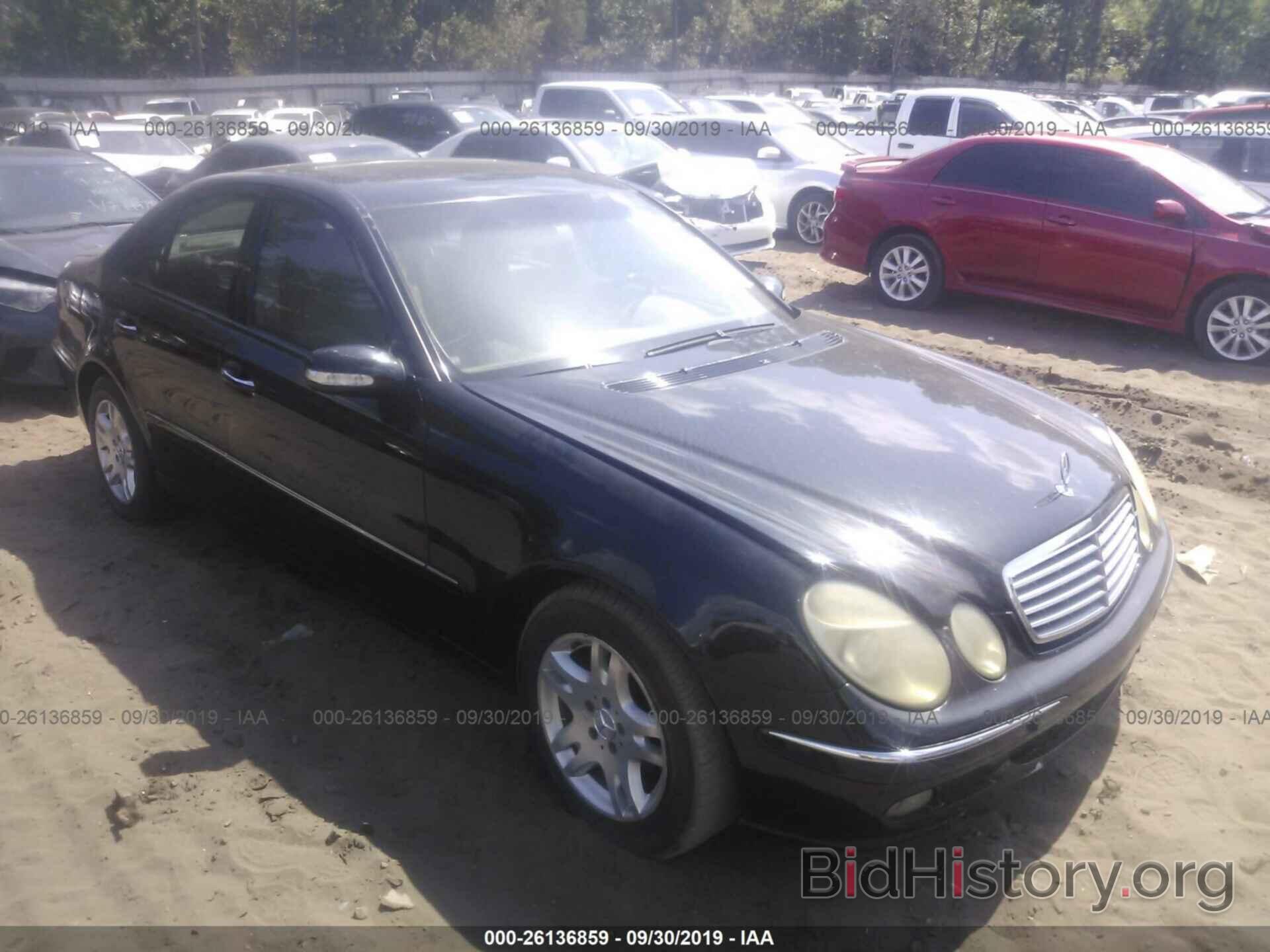 Photo WDBUF65J63A125795 - MERCEDES-BENZ E 2003