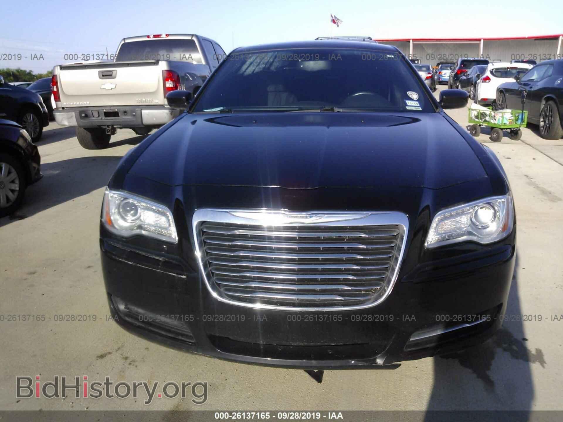 2014 CHRYSLER 300 - VIN: 2C3CCAAG3EH361378 - Фото 6