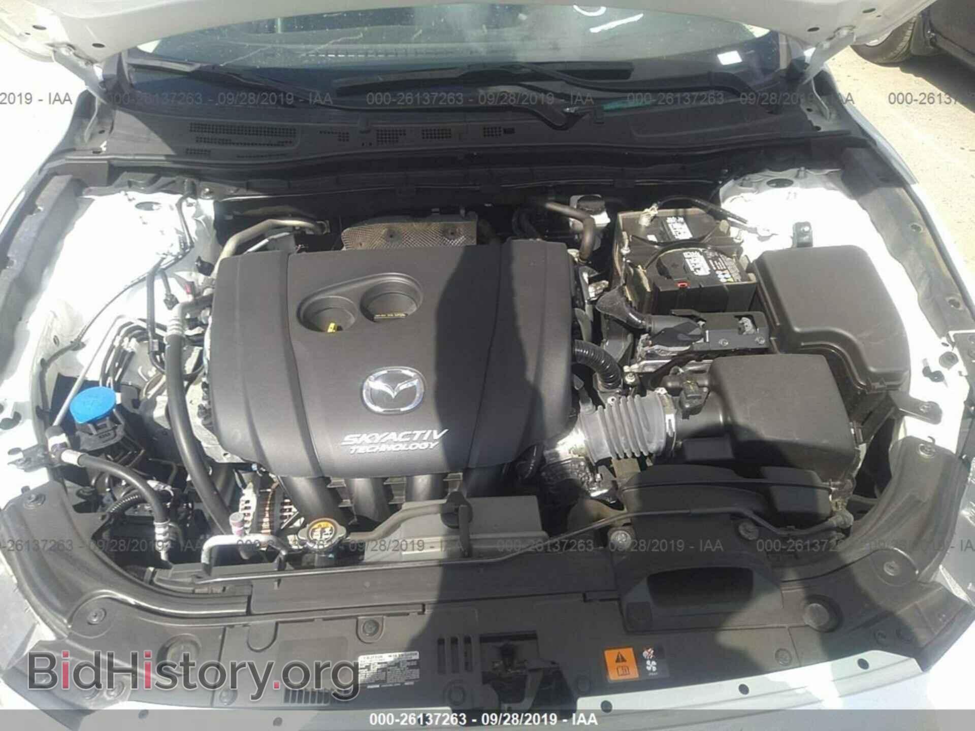 2018 MAZDA 3 - VIN: 3MZBN1V38JM209646 - Фото 10