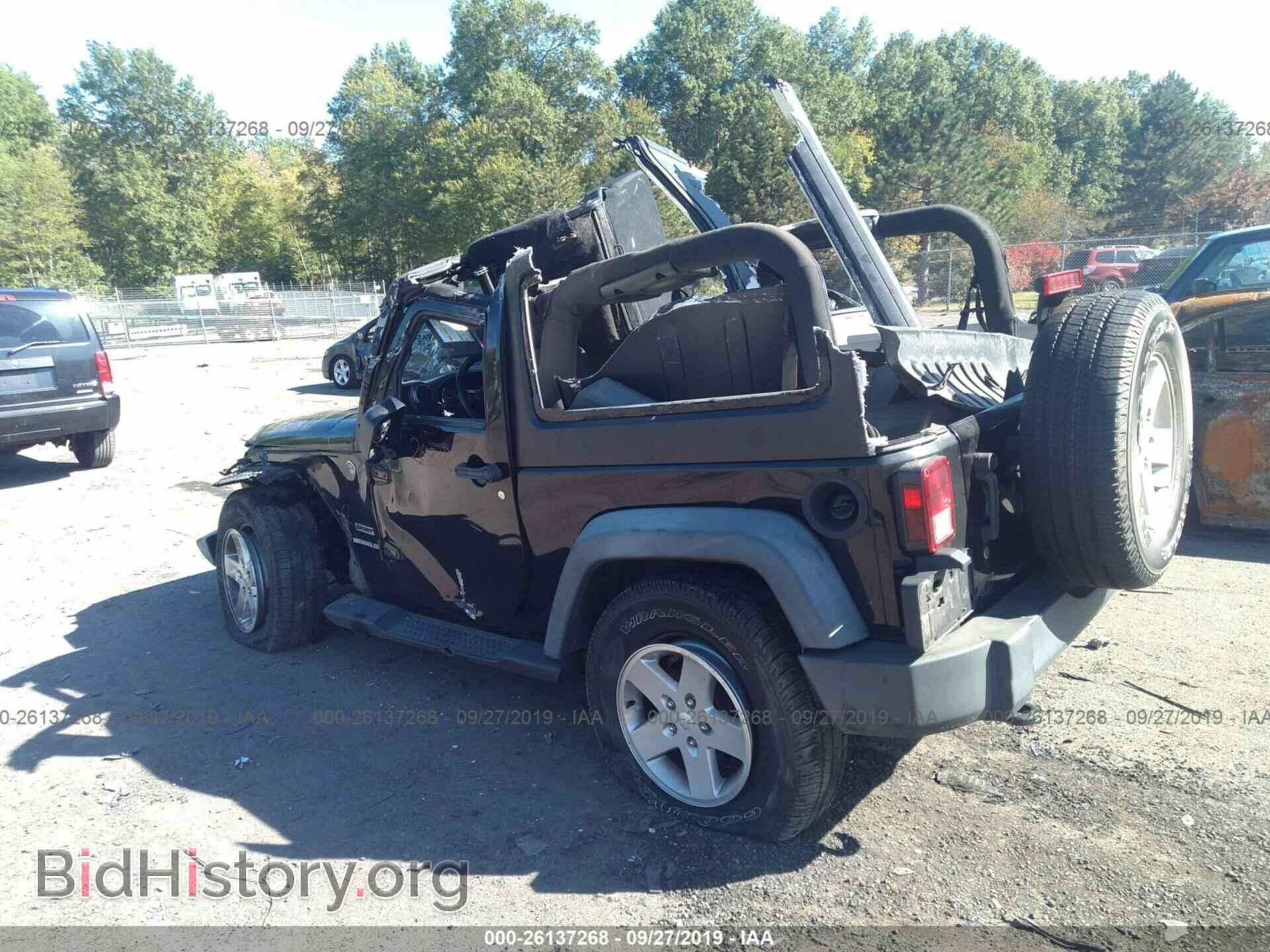 2011 JEEP WRANGLER - VIN: 1J4AA2D10BL598442 - Фото 3