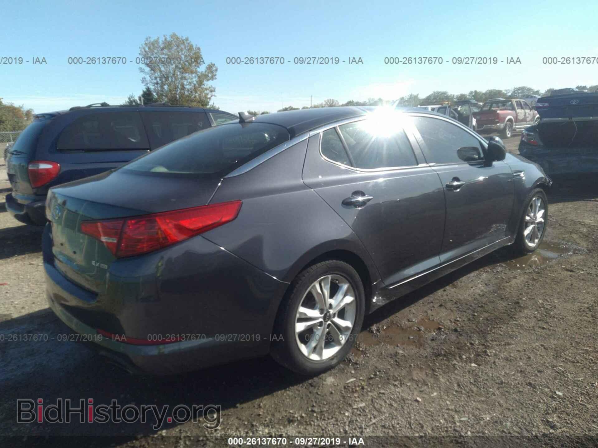 2011 KIA OPTIMA - VIN: KNAGN4A73B5076379 - Photo 4