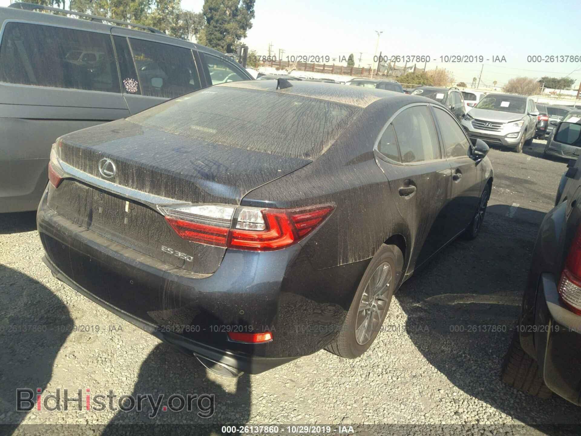 2017 LEXUS ES - VIN: JTHBK1GG8H2257952 - Фото 2