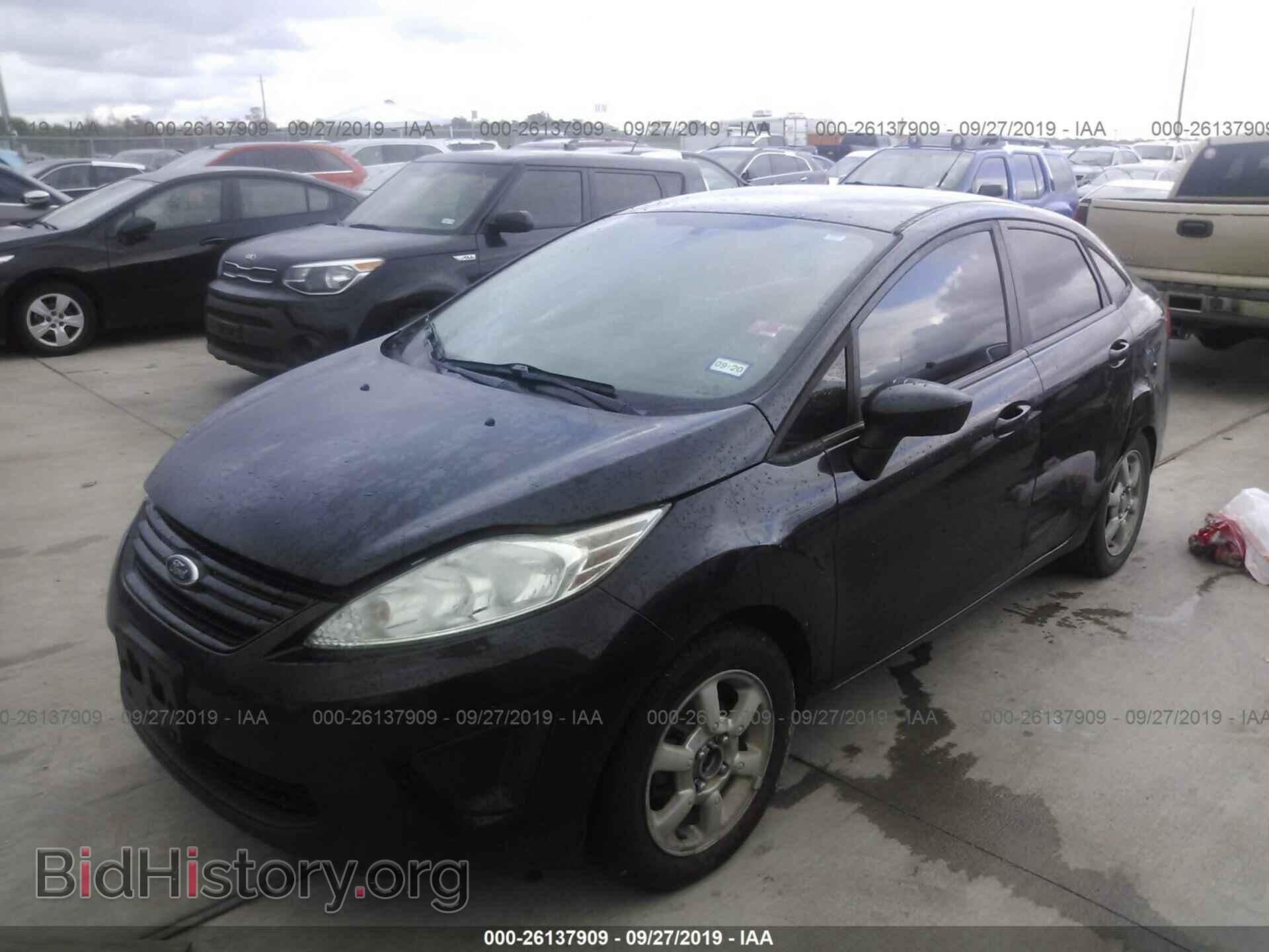 2013 FORD FIESTA - VIN: 3FADP4AJ2DM202133 - Фото 2