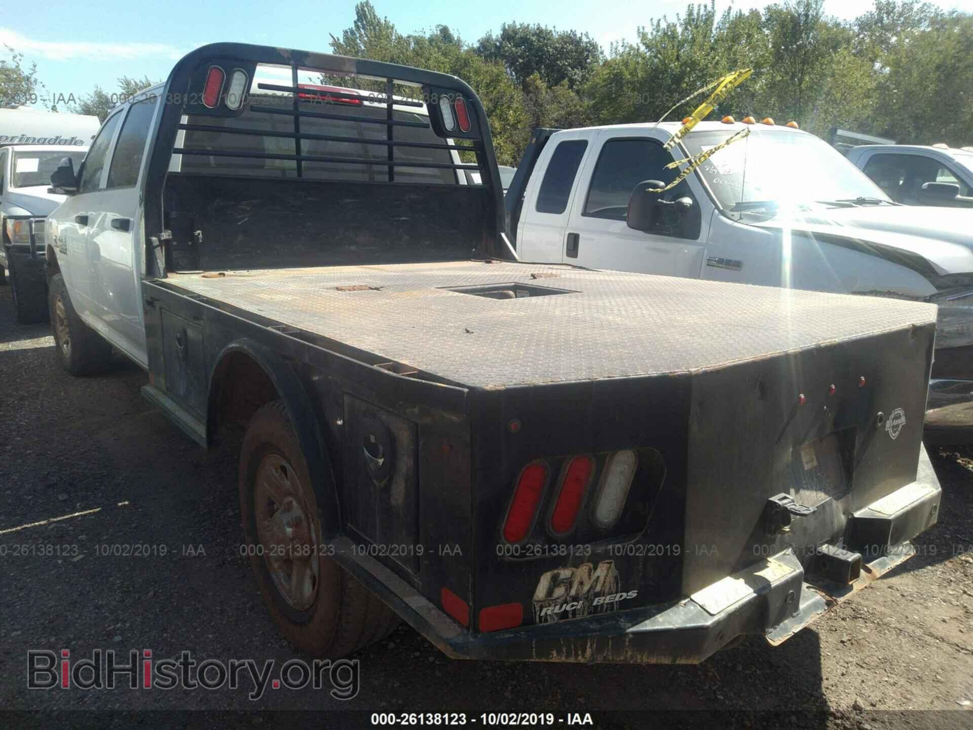 2017 RAM 2500 - VIN: 3C6UR5HL2HG758083 - Photo 3
