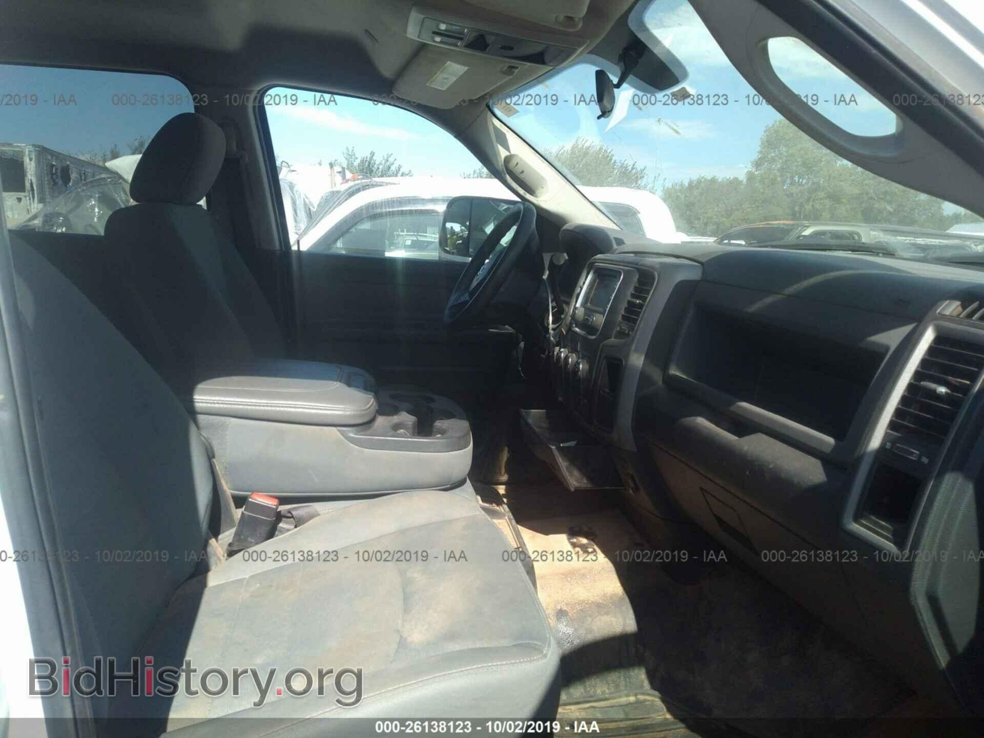 2017 RAM 2500 - VIN: 3C6UR5HL2HG758083 - Photo 5