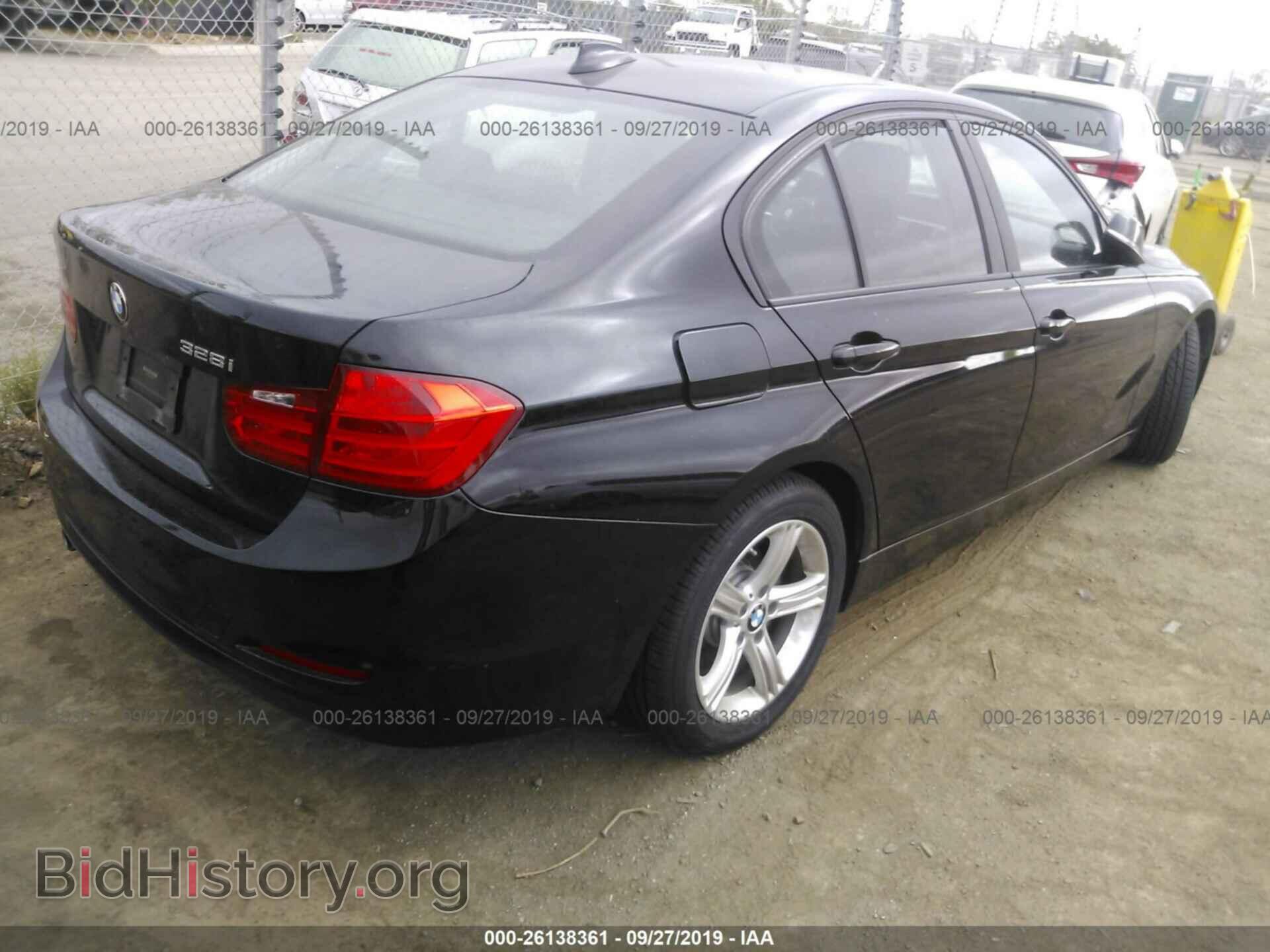2015 BMW 328 - VIN: WBA3C1C59FK123520 - Фото 4