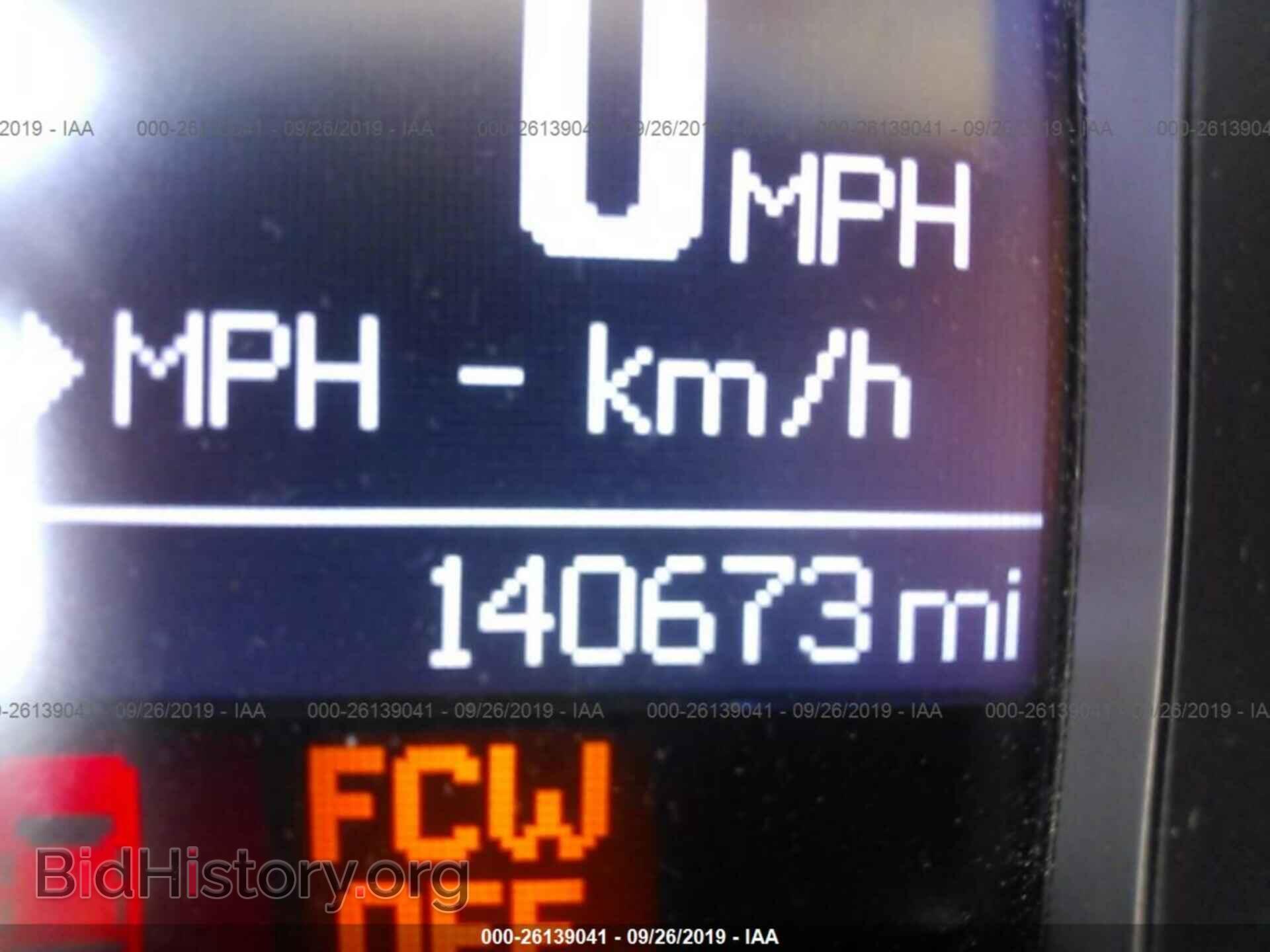 2011 CHRYSLER 300 - VIN: 2C3CA5CG2BH592438 - Фото 7