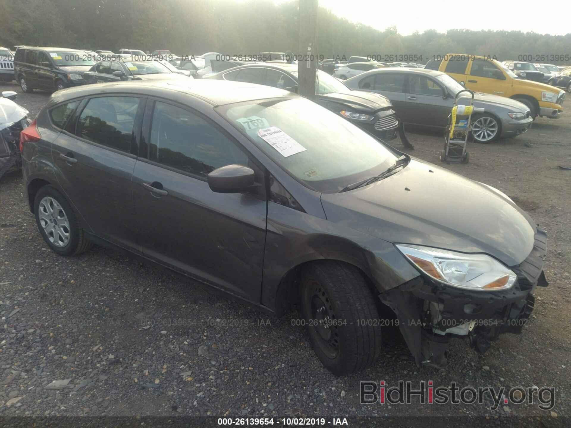 Photo 1FAHP3K25CL134512 - FORD FOCUS 2012