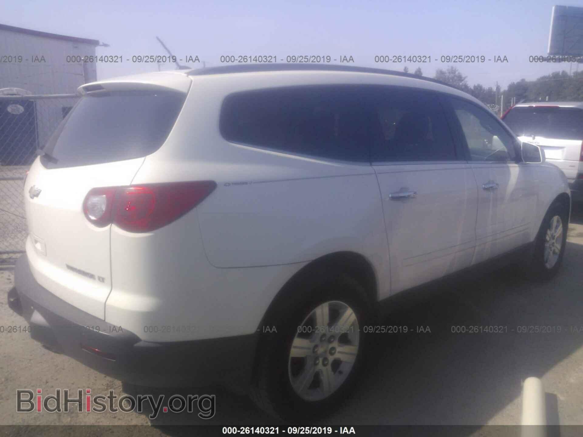 2010 CHEVROLET TRAVERSE - VIN: 1GNLVFED2AJ237461 - Фото 4