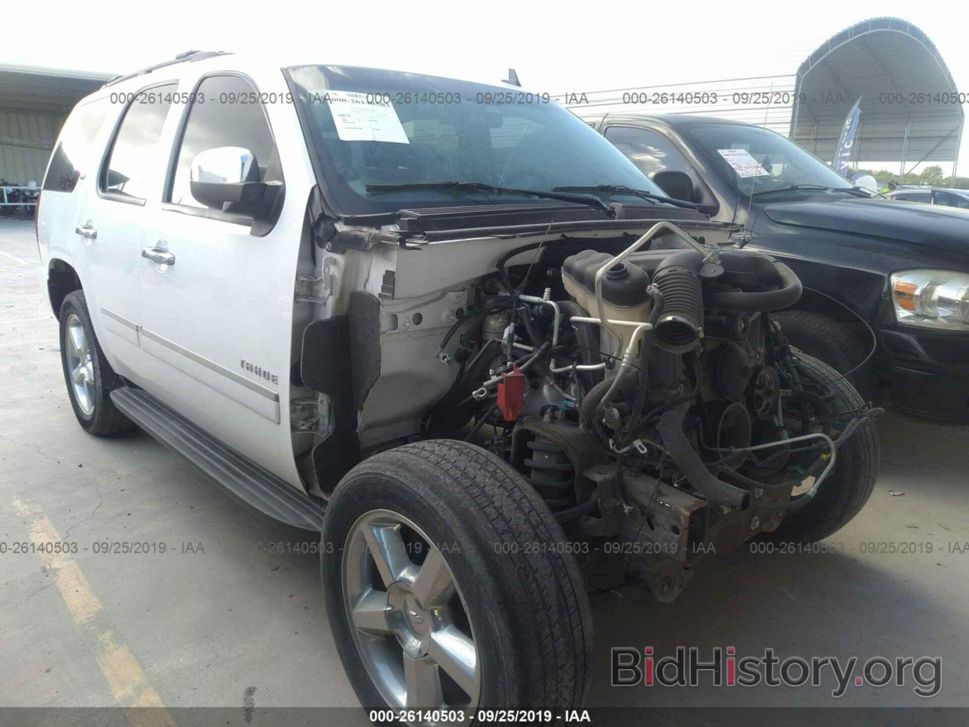 Photo 1GNSCCE09DR369412 - CHEVROLET TAHOE 2013