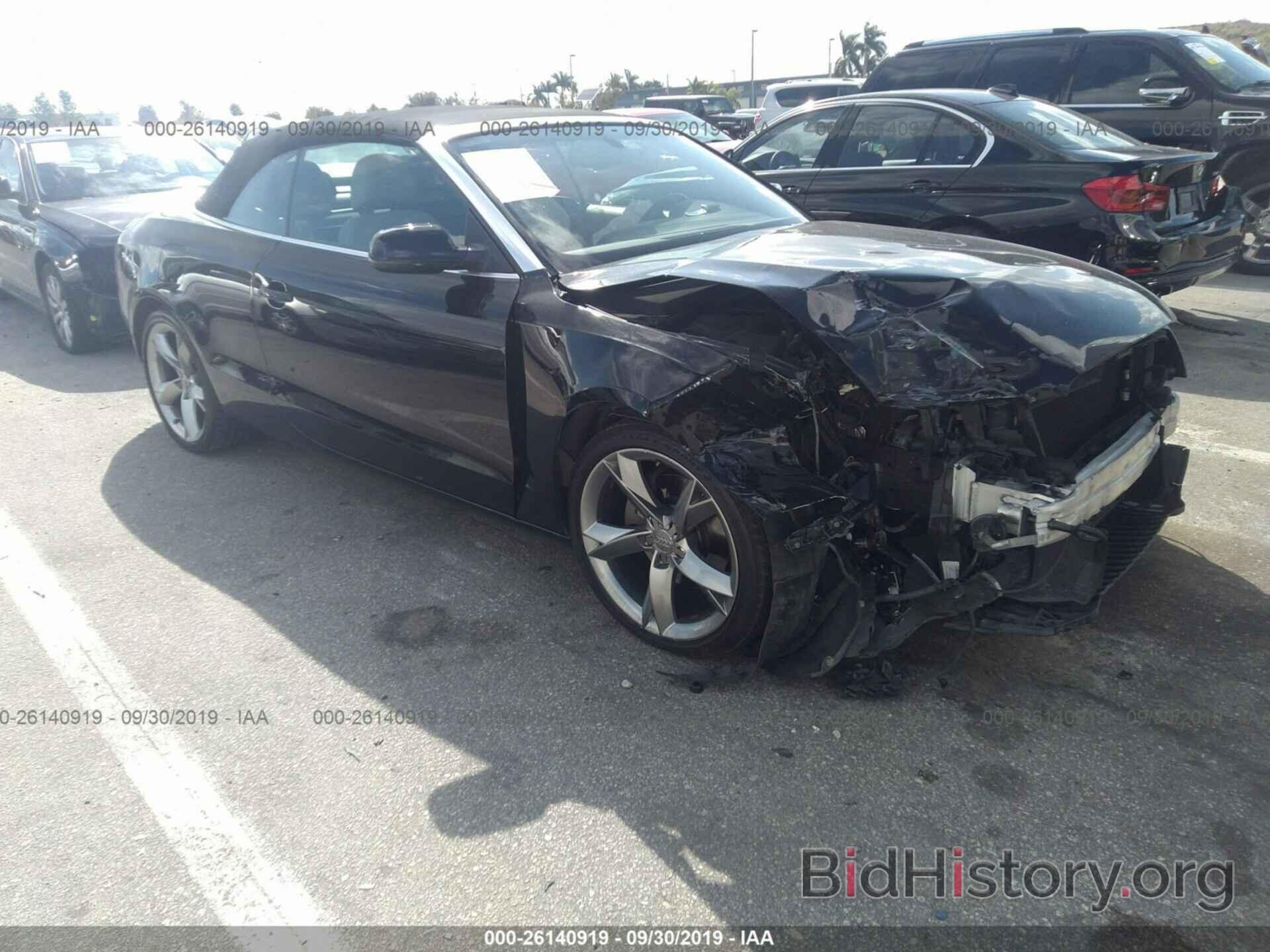 Photo WAUJFAFH5BN018423 - AUDI A5 2011