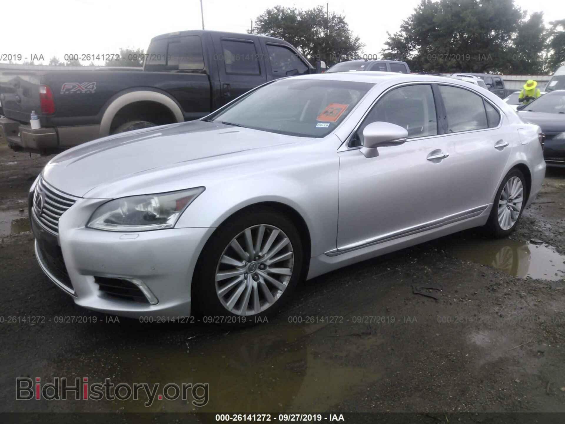 2013 LEXUS LS - VIN: JTHBL5EF0D5122441 - Photo 2