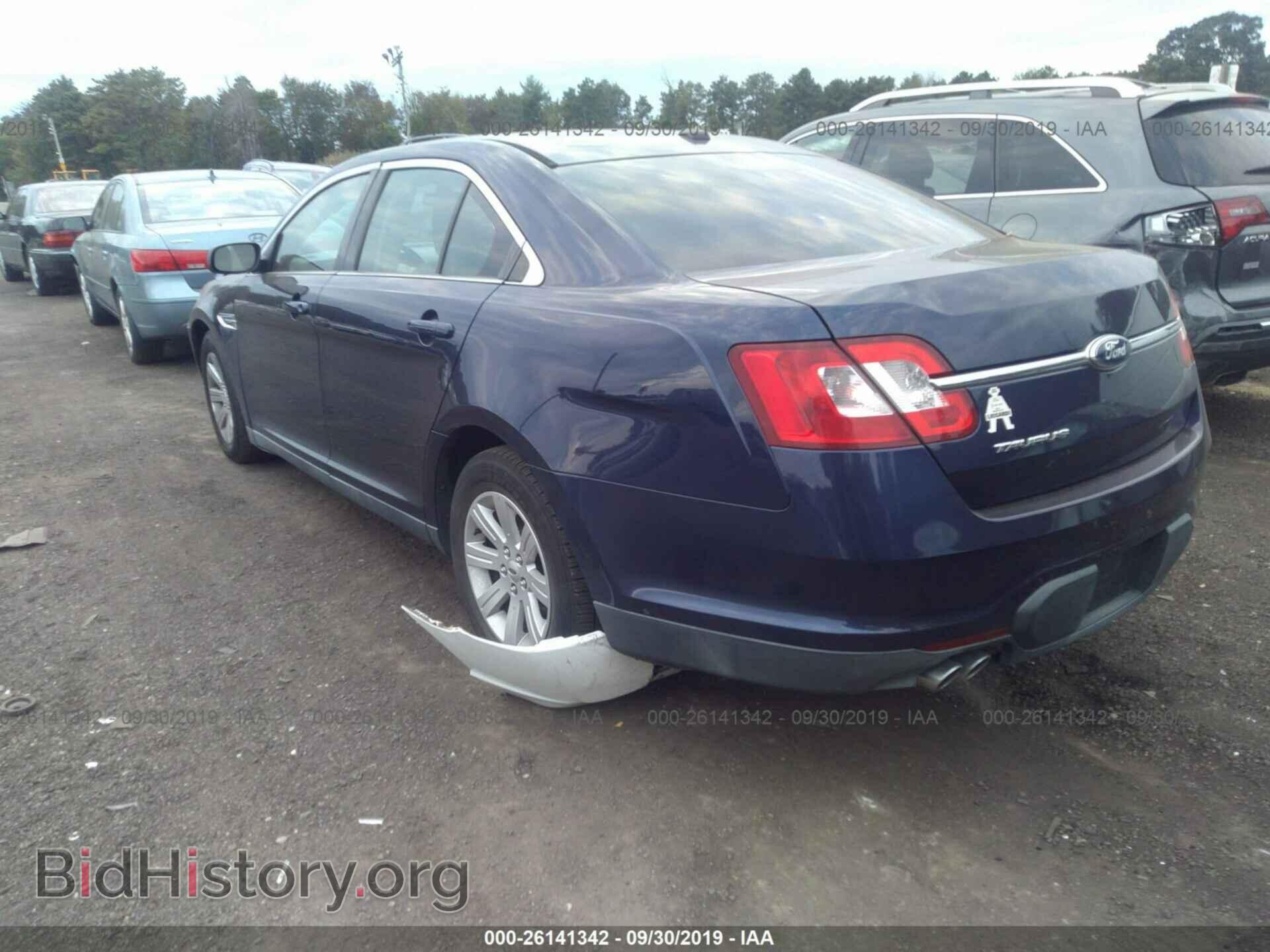 2011 FORD TAURUS - VIN: 1FAHP2DW2BG115806 - Фото 3