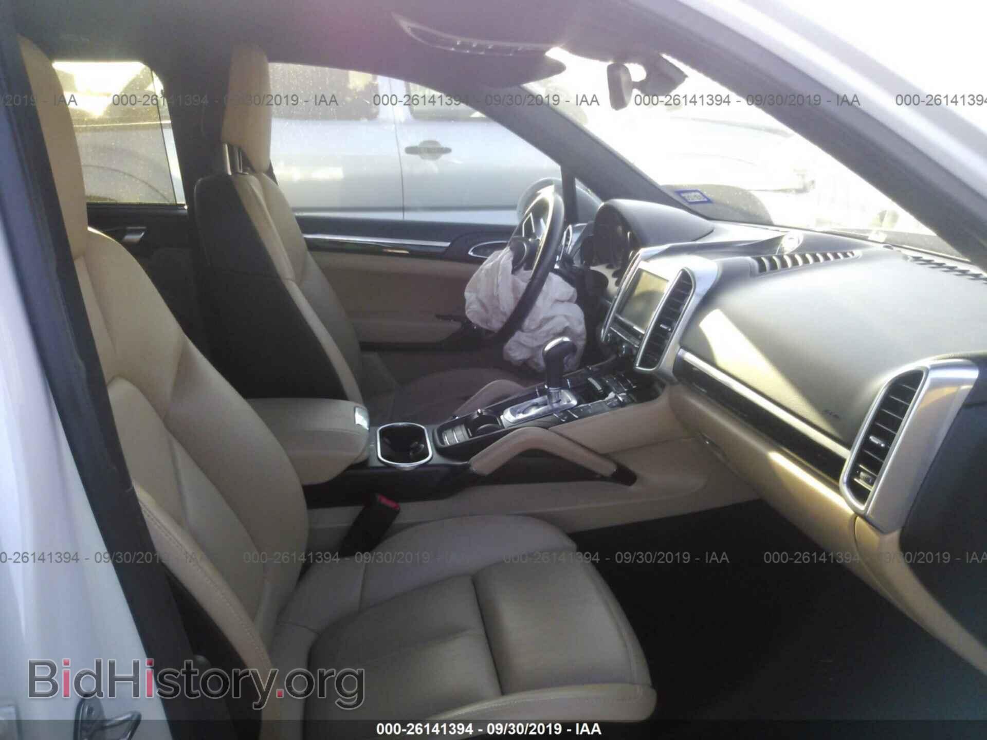 2016 PORSCHE CAYENNE - VIN: WP1AA2A20GLA09348 - Photo 5