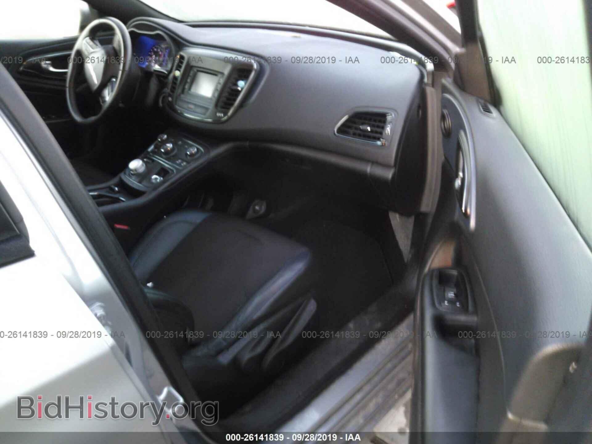 2015 CHRYSLER 200 - VIN: 1C3CCCBB2FN754604 - Photo 5