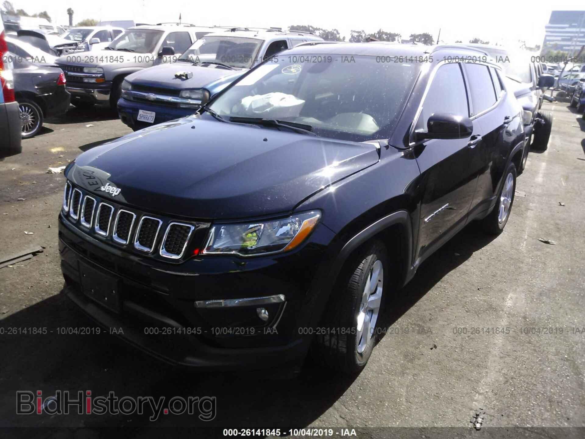 2018 JEEP COMPASS - VIN: 3C4NJCBB1JT469136 - Photo 2