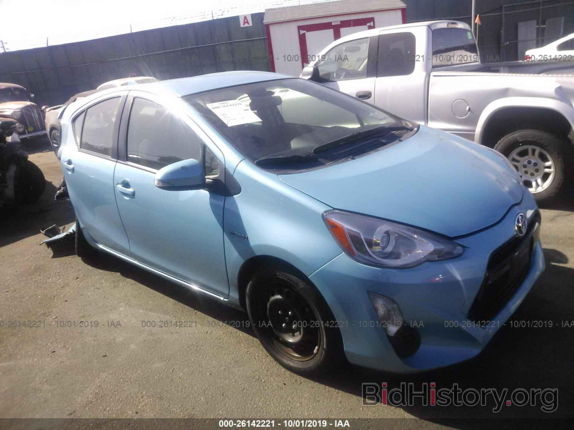 Фотография JTDKDTB32F1095248 - TOYOTA PRIUS C 2015