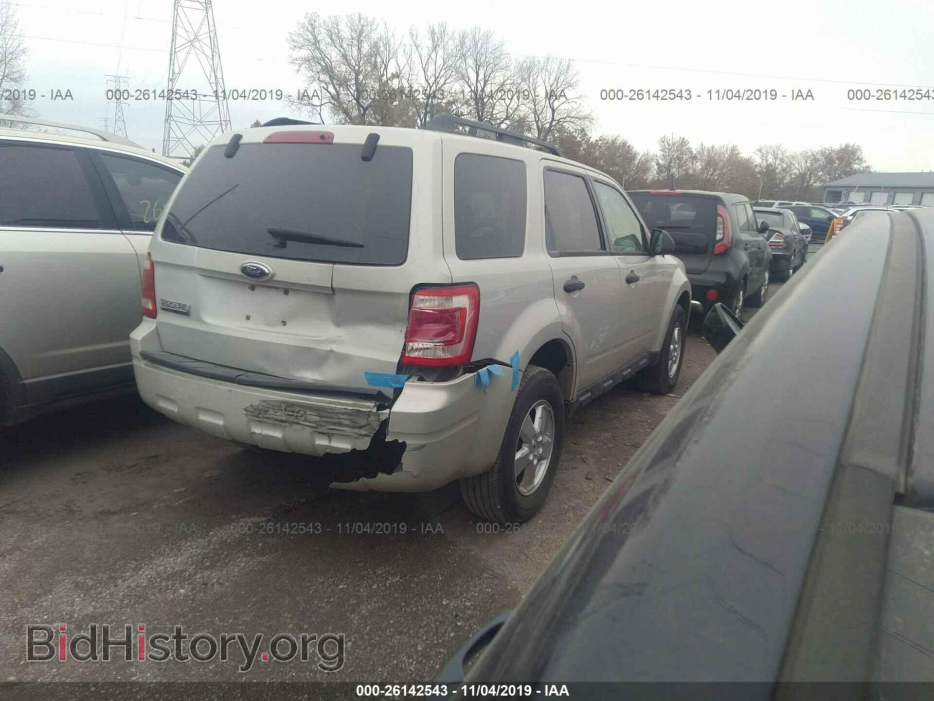 2009 FORD ESCAPE - VIN: 1FMCU03709KA03083 - Фото 4