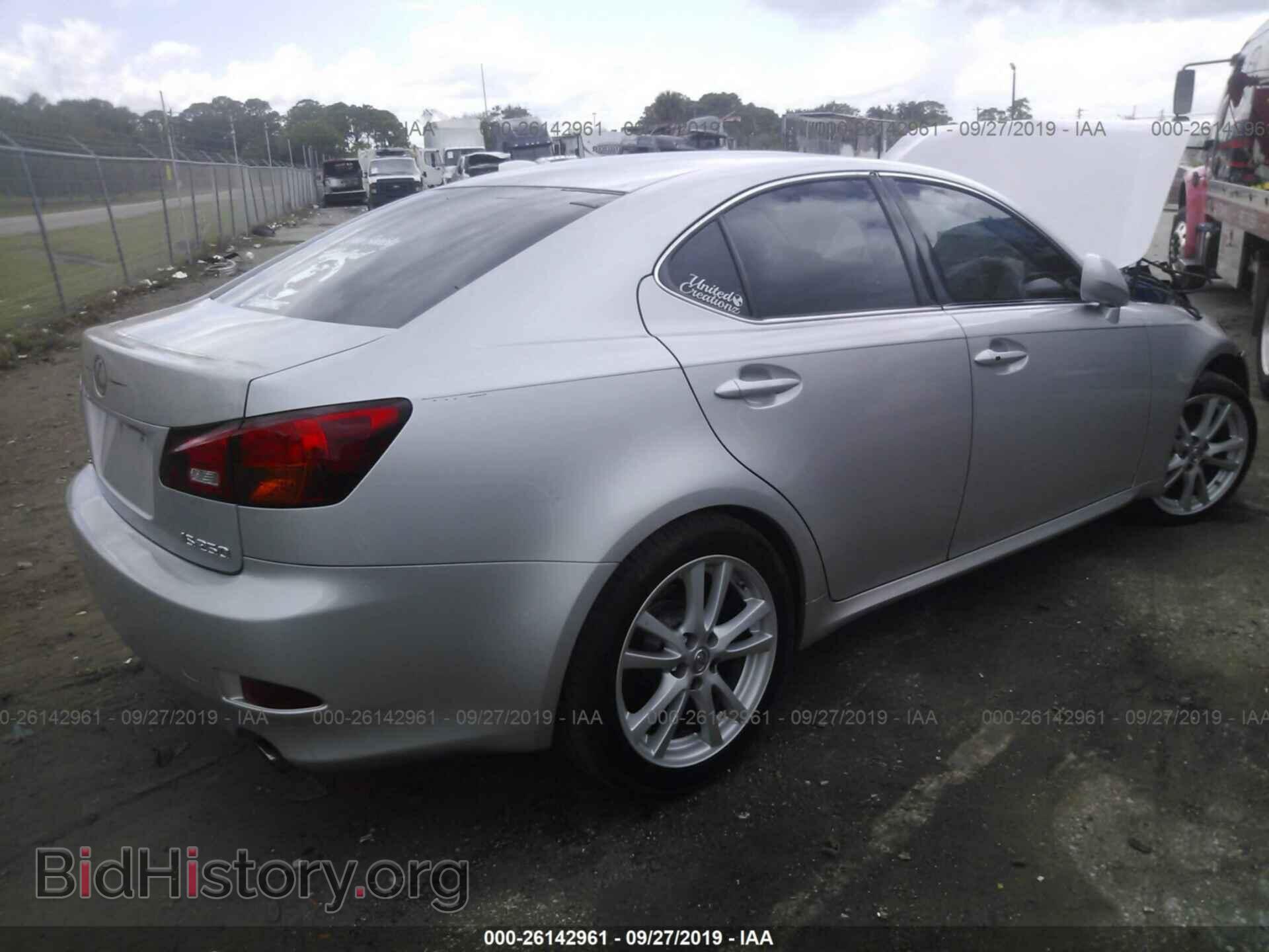 2006 LEXUS IS - VIN: JTHBK262262017210 - Фото 4