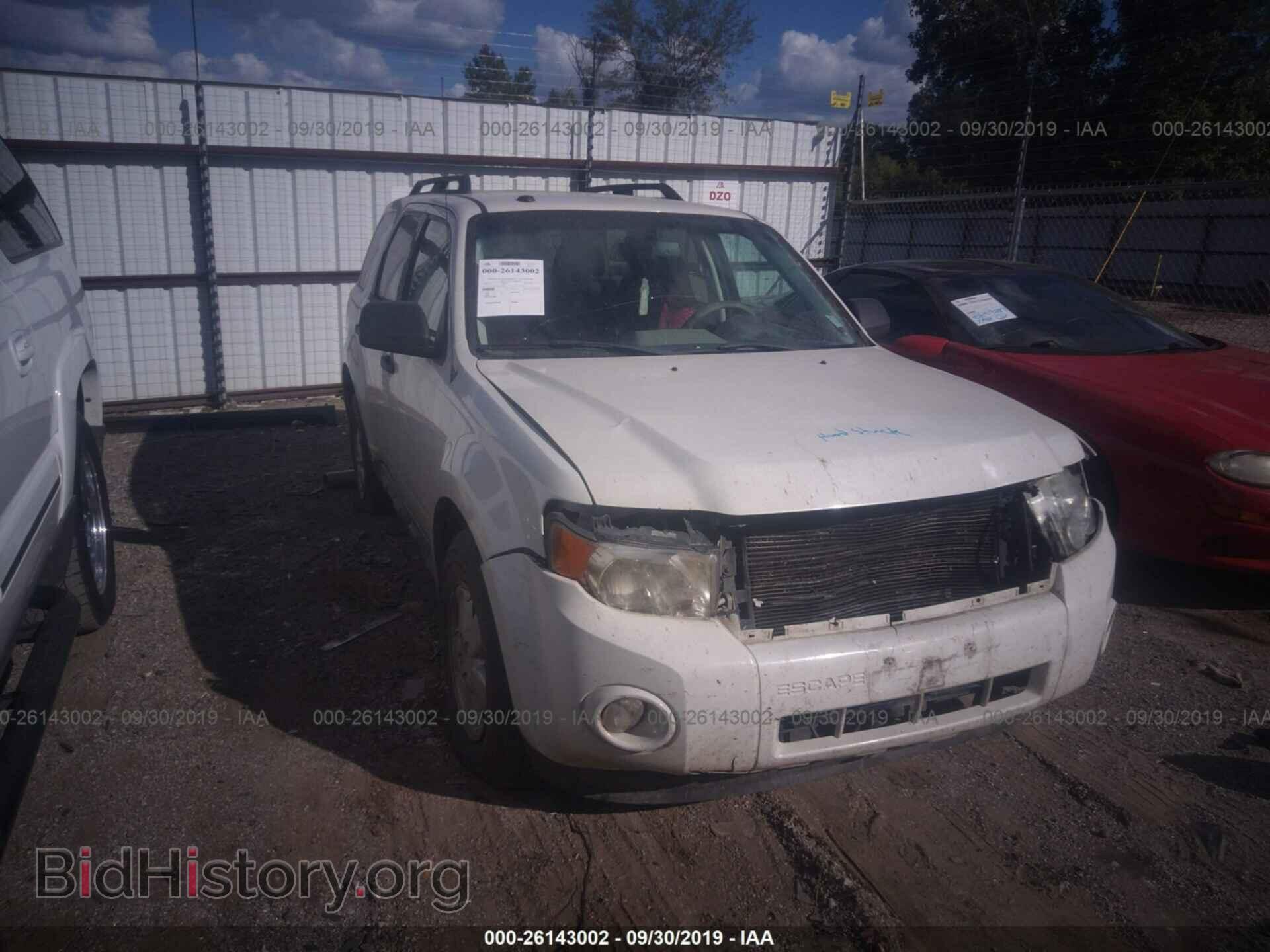 Photo 1FMCU9D77BKB99354 - FORD ESCAPE 2011