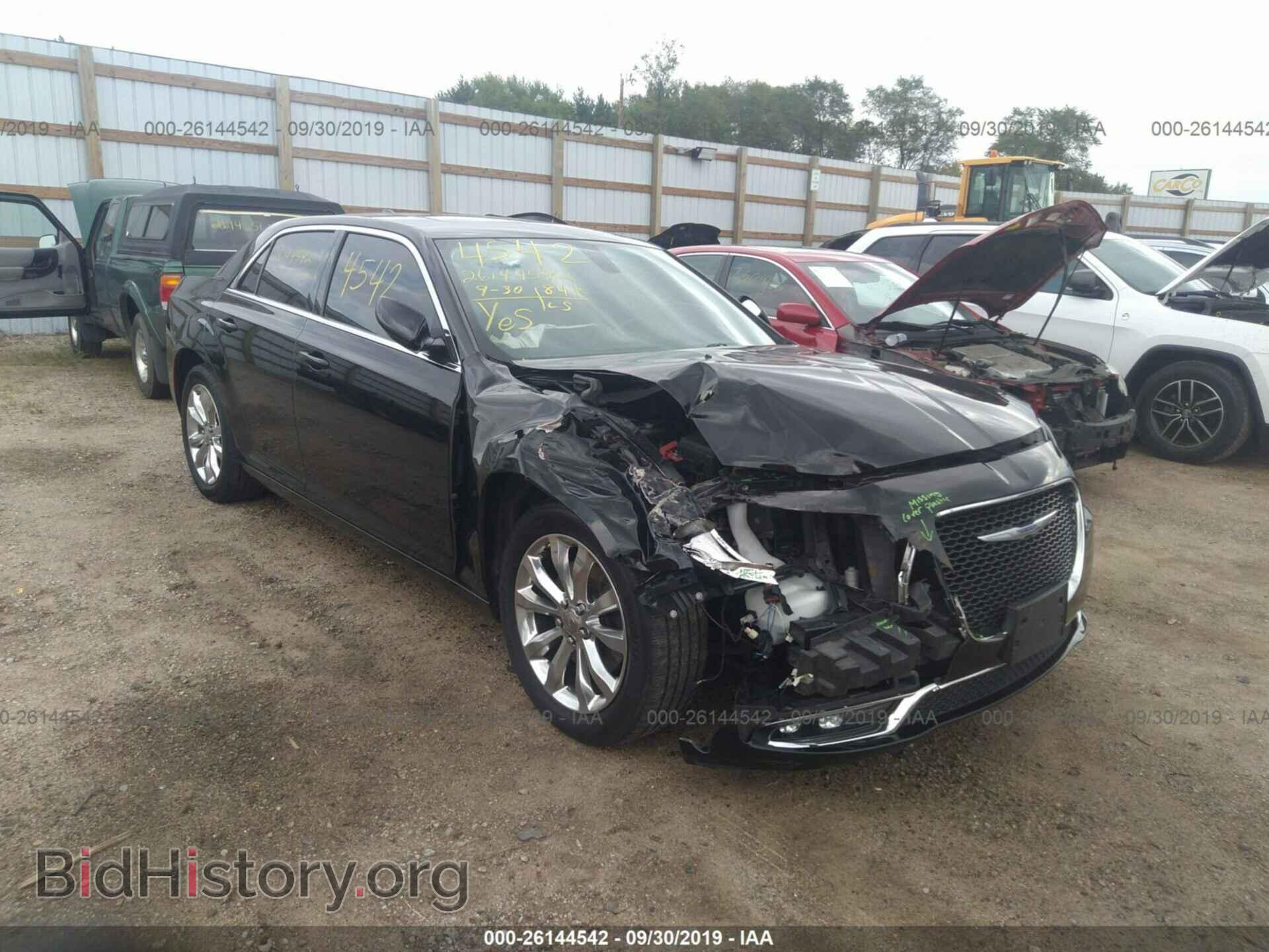 Photo 2C3CCARG6GH119045 - CHRYSLER 300 2016