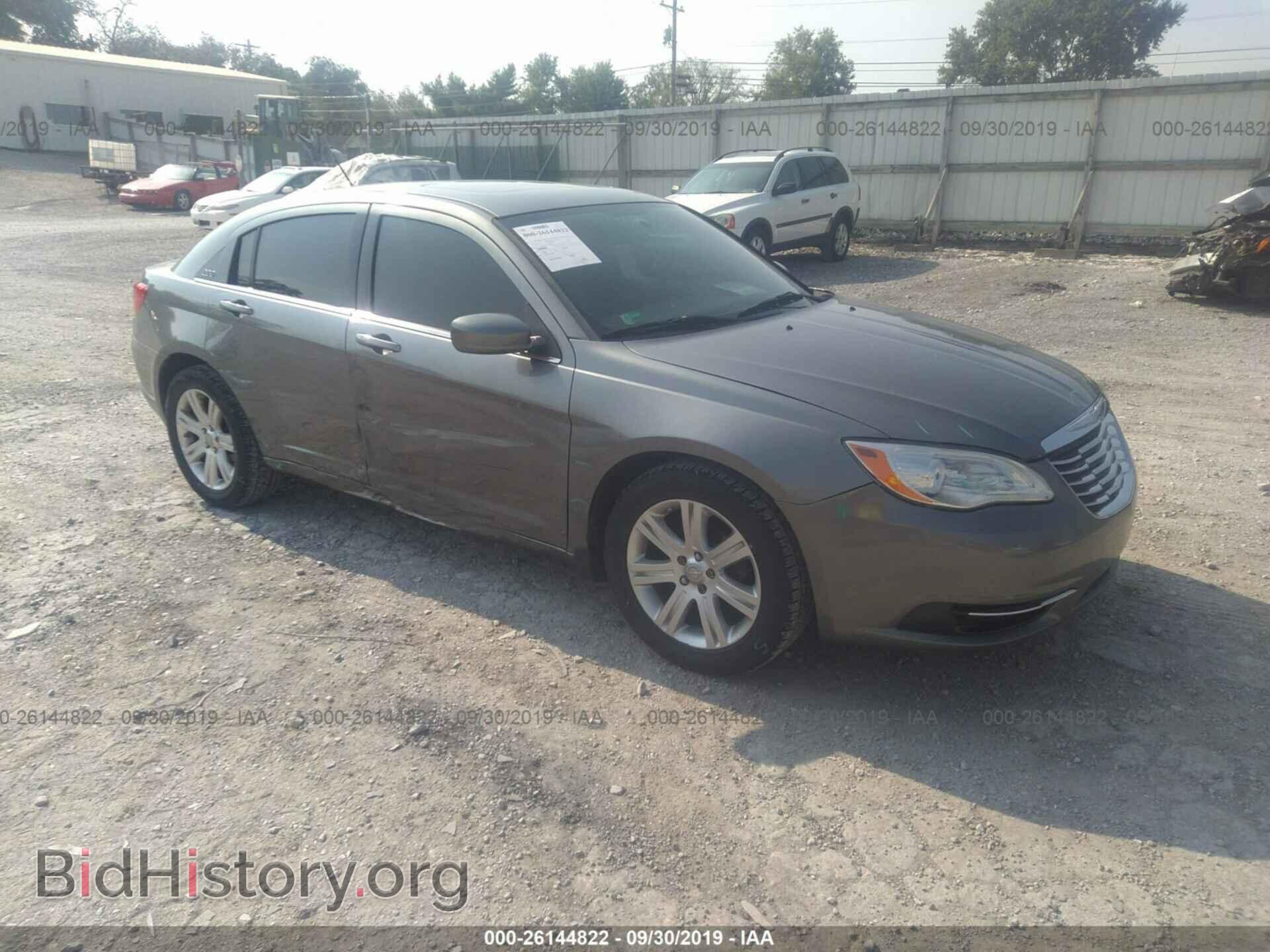 Photo 1C3CCBBB0DN549502 - CHRYSLER 200 2013