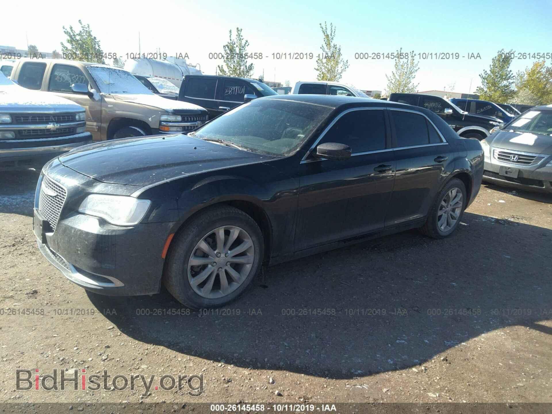 2017 CHRYSLER 300 - VIN: 2C3CCARG7HH566579 - Фото 2