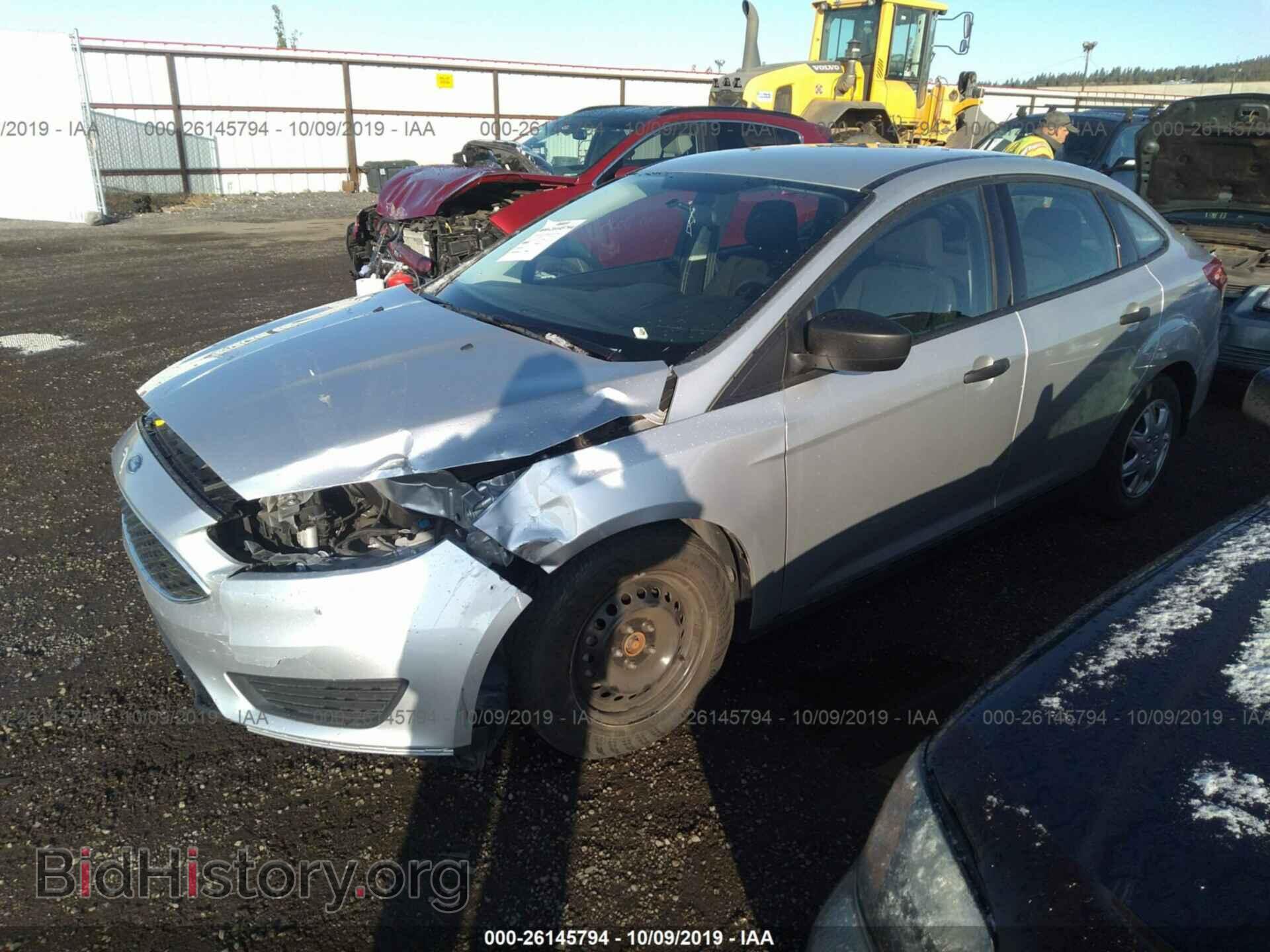 2017 FORD FOCUS - VIN: 1FADP3E25HL235695 - Photo 2