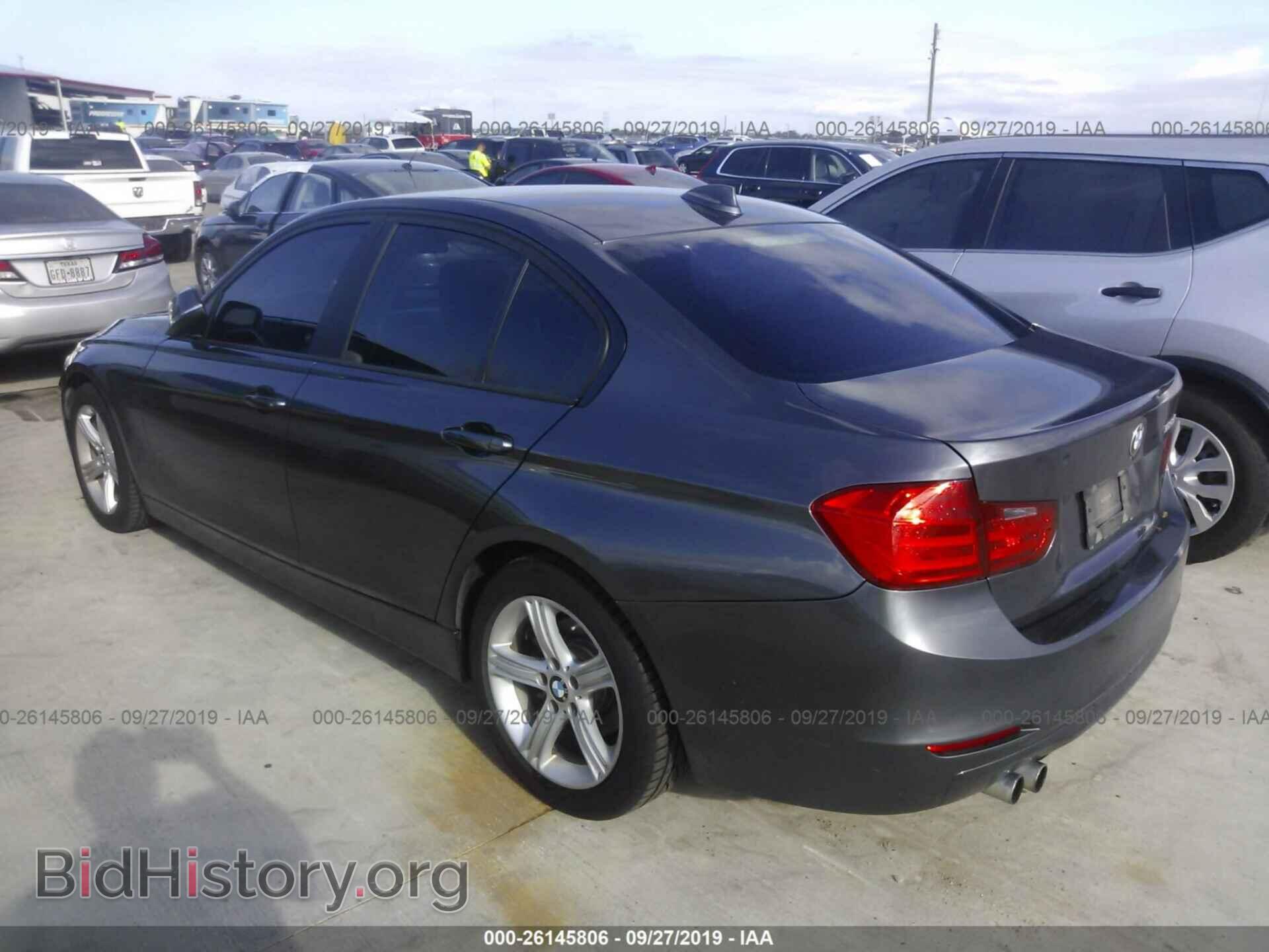 2013 BMW 328 - VIN: WBA3A5C56DF358797 - Фото 3