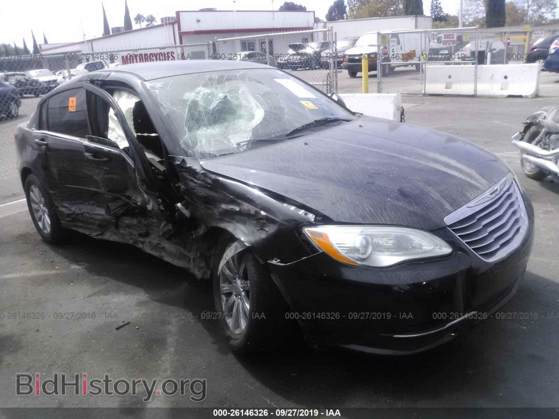 Фотография 1C3CCBBB6DN688663 - CHRYSLER 200 2013