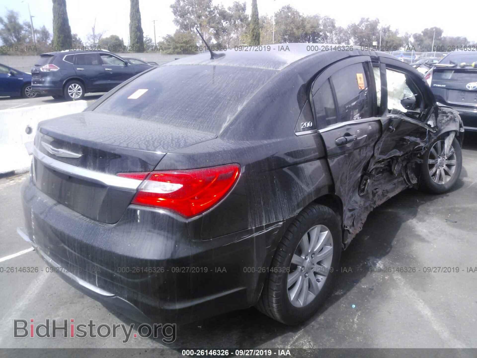 2013 CHRYSLER 200 - VIN: 1C3CCBBB6DN688663 - Photo 4