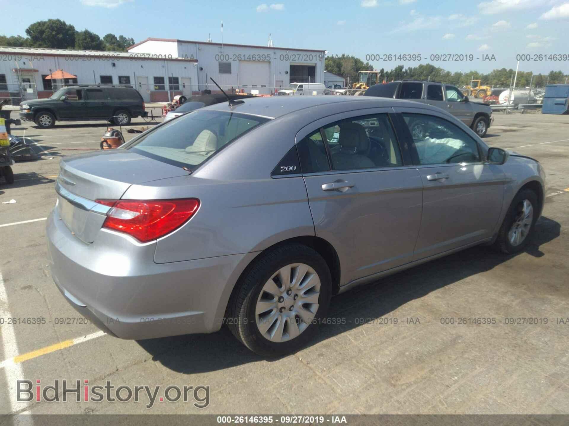 2013 CHRYSLER 200 - VIN: 1C3CCBAB2DN641227 - Фото 4