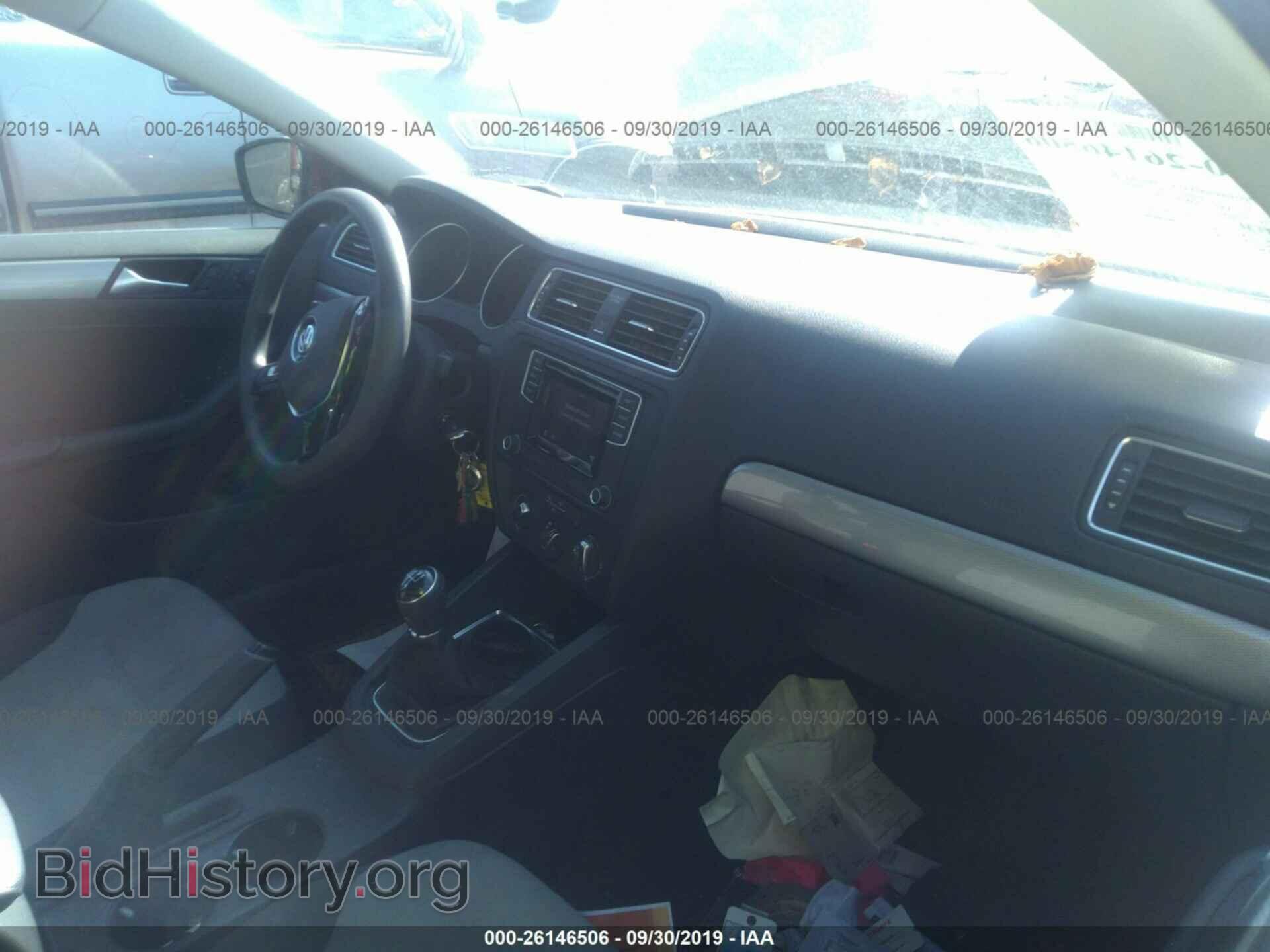 2017 VOLKSWAGEN JETTA - VIN: 3VW167AJXHM356349 - Фото 5