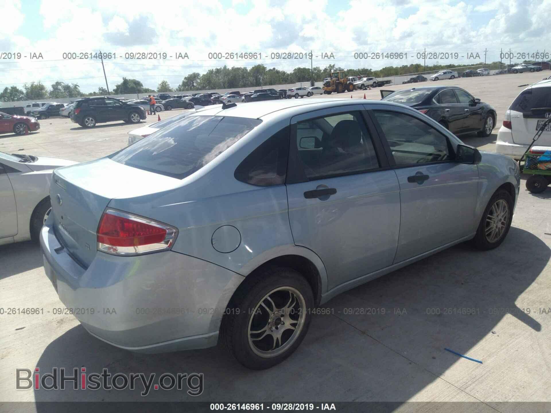 2009 FORD FOCUS - VIN: 1FAHP35N39W177050 - Фото 4